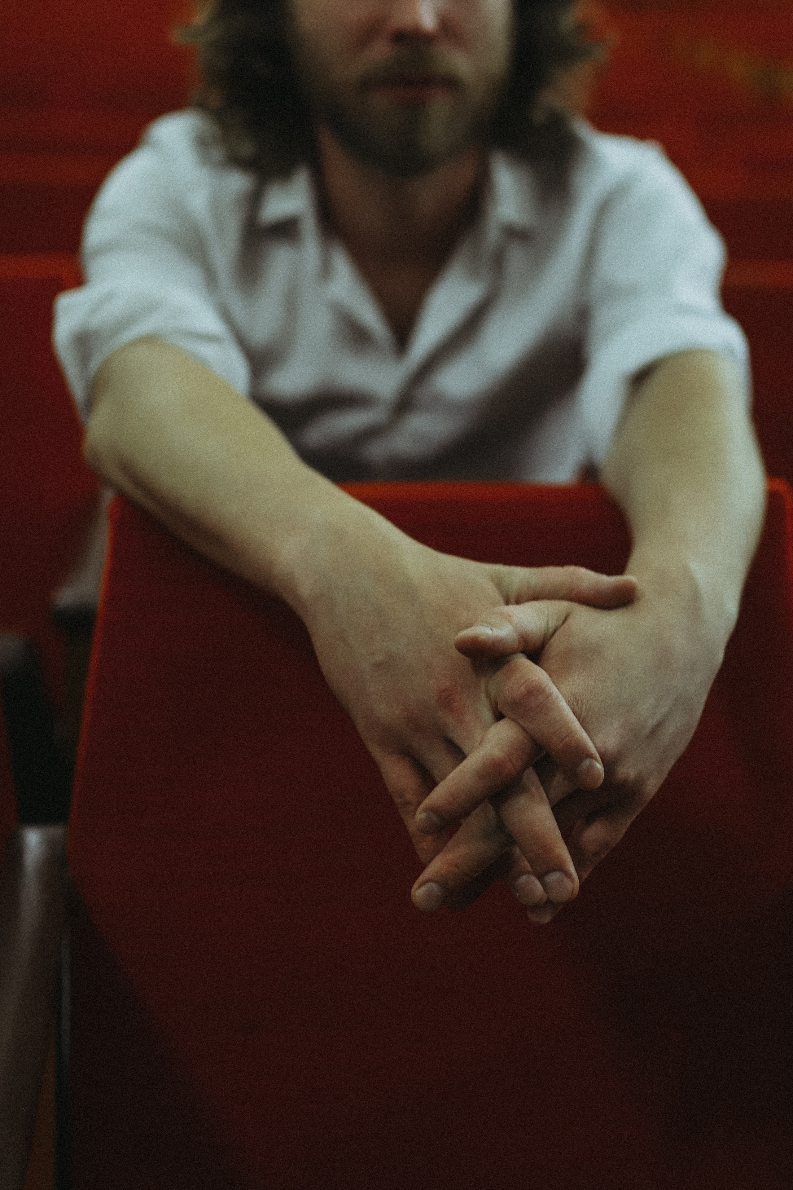 Саша. Главная