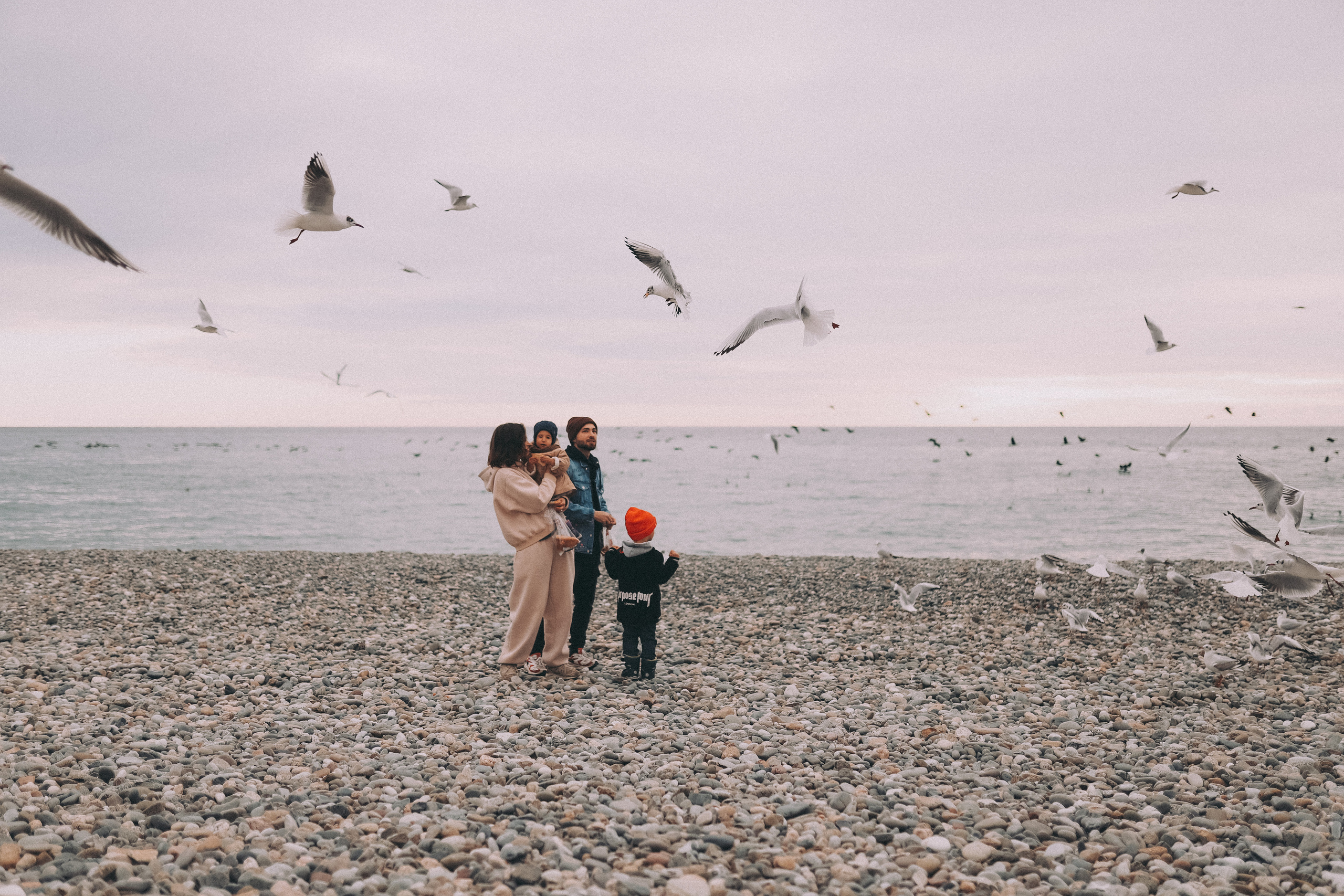 Катя с семьей в Сочи. Главная