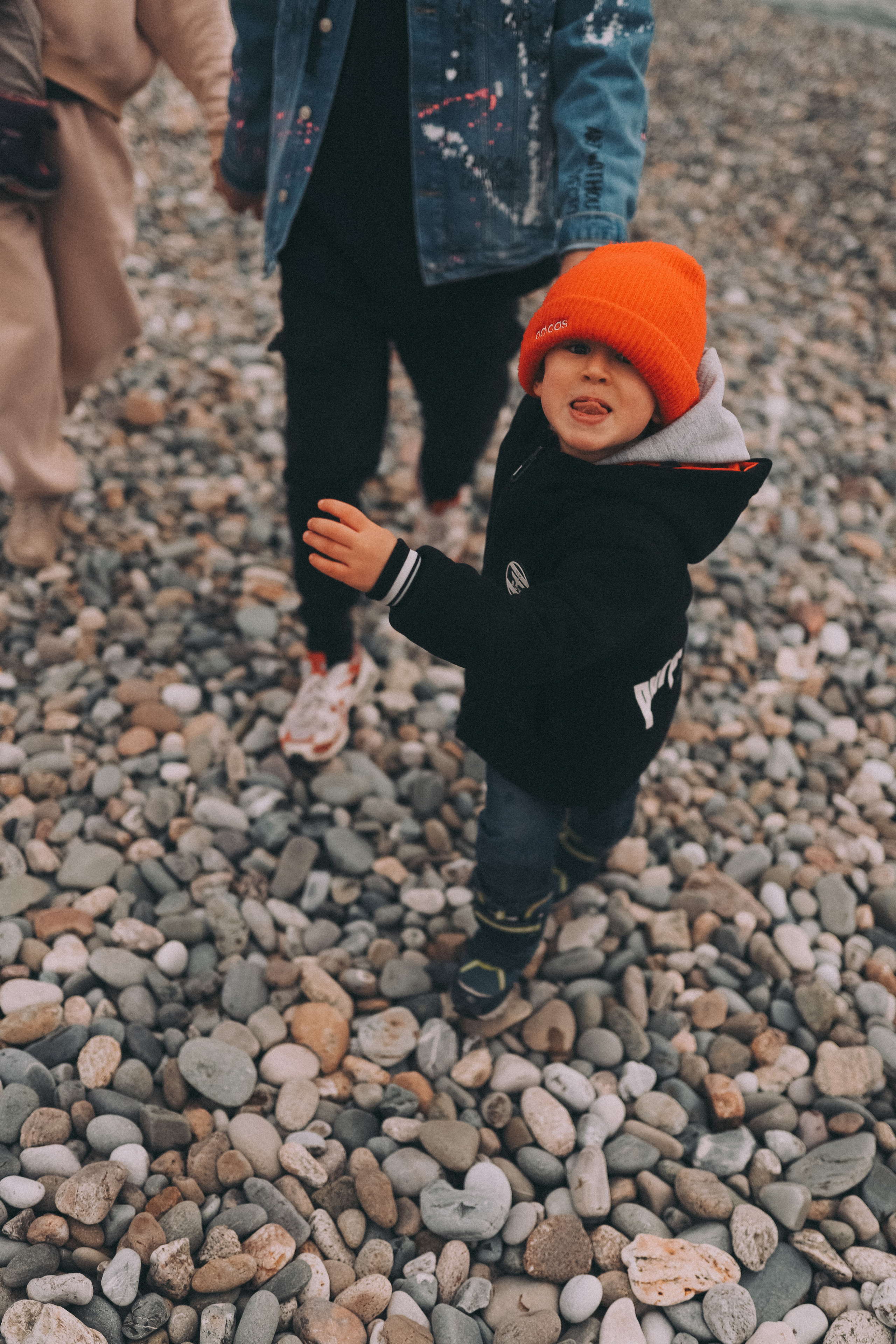 Катя с семьей в Сочи. Главная