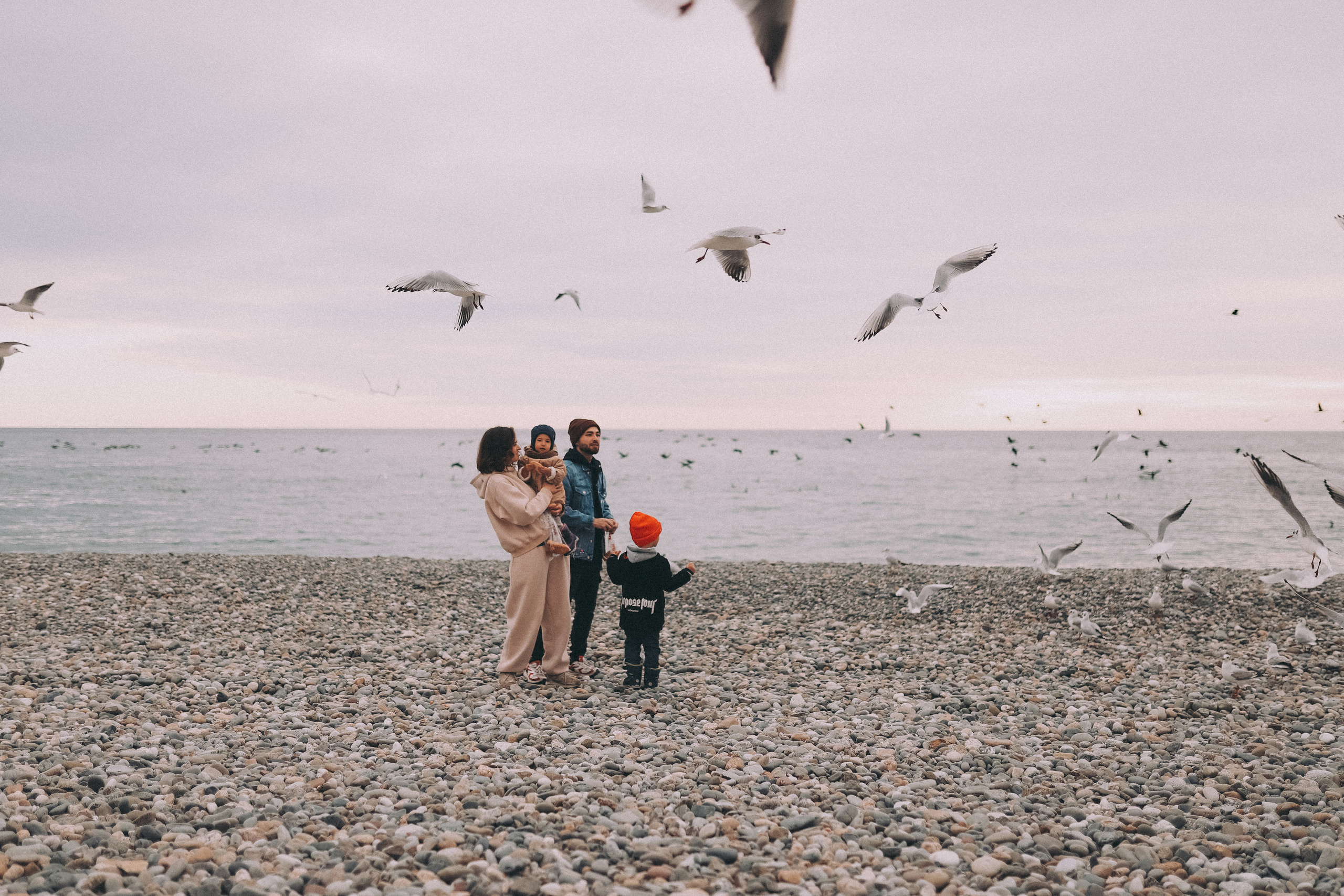 Катя с семьей в Сочи. Главная