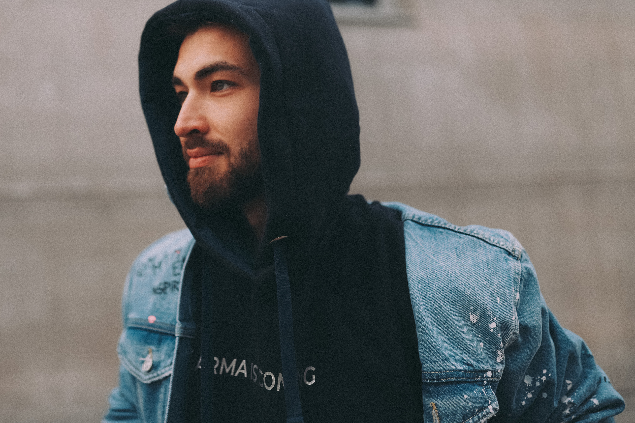 Катя с семьей в Сочи. Главная