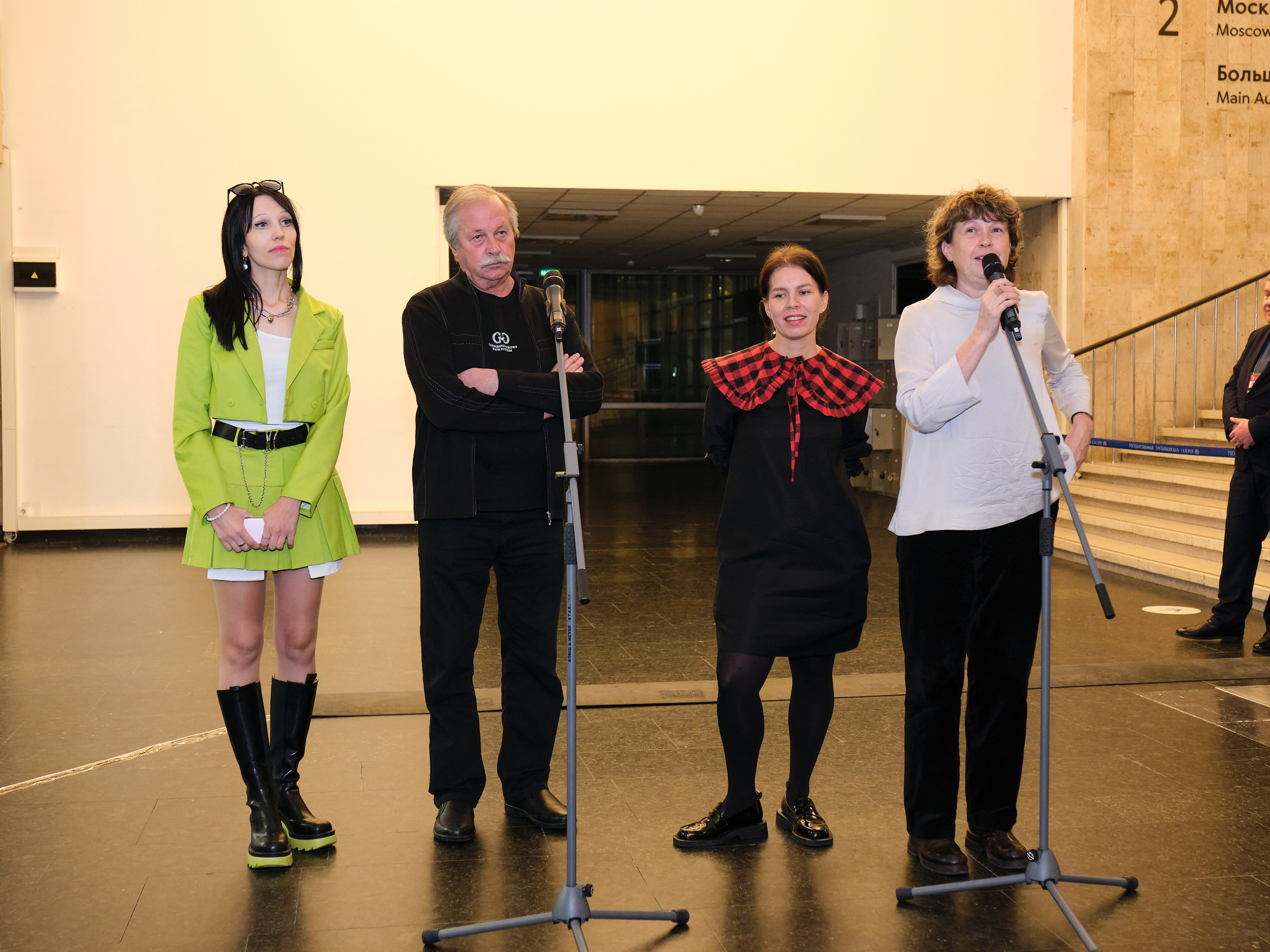 Выставка Свет. Третьяковская галерея. Профессиональный фотограф в Москве Захар Ишутин