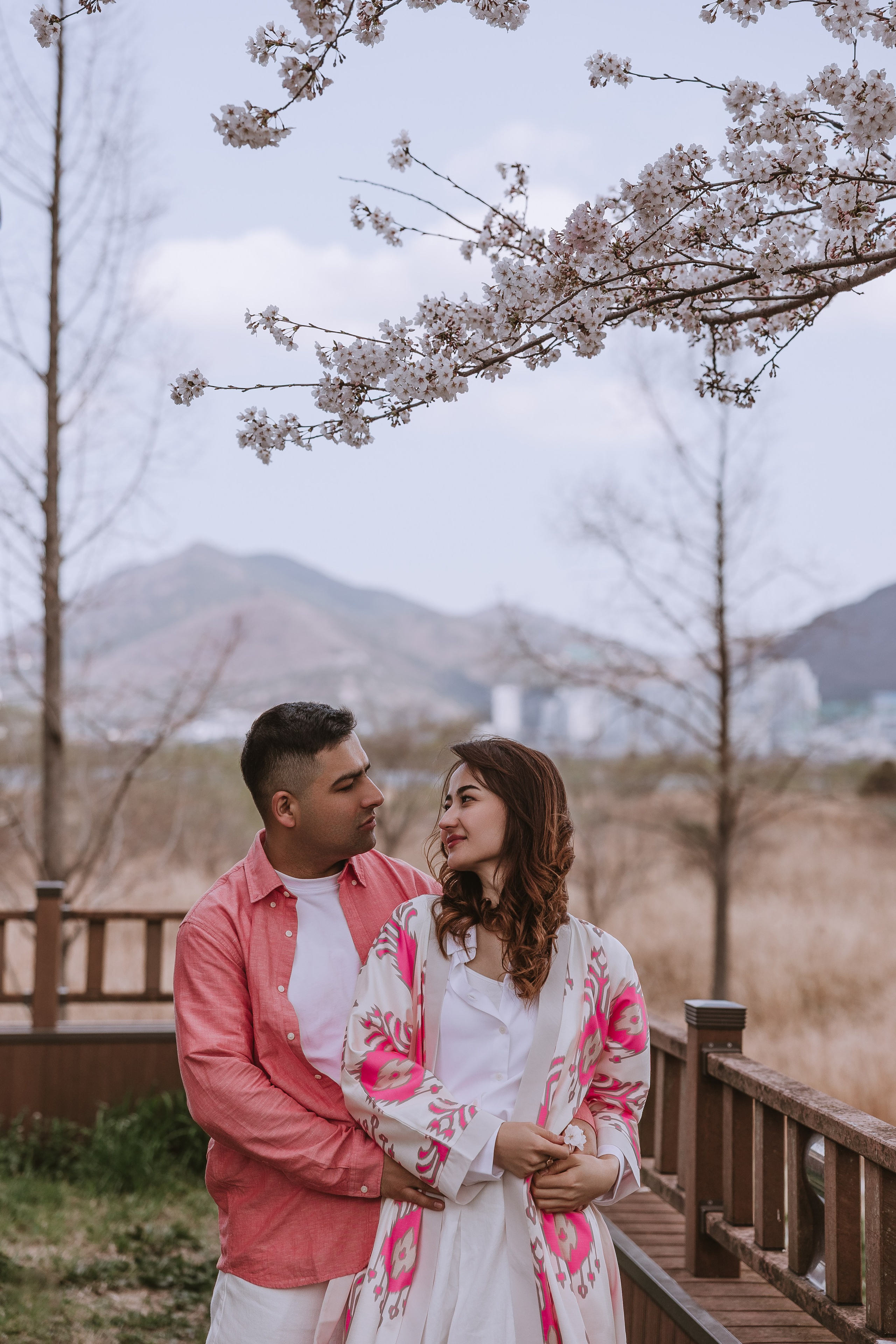 Романтическая прогулка в Пусане в сакуре. ВАШ ФОТОГРАФ В ПУСАНЕ (Южная Корея) Александра Ануфрий