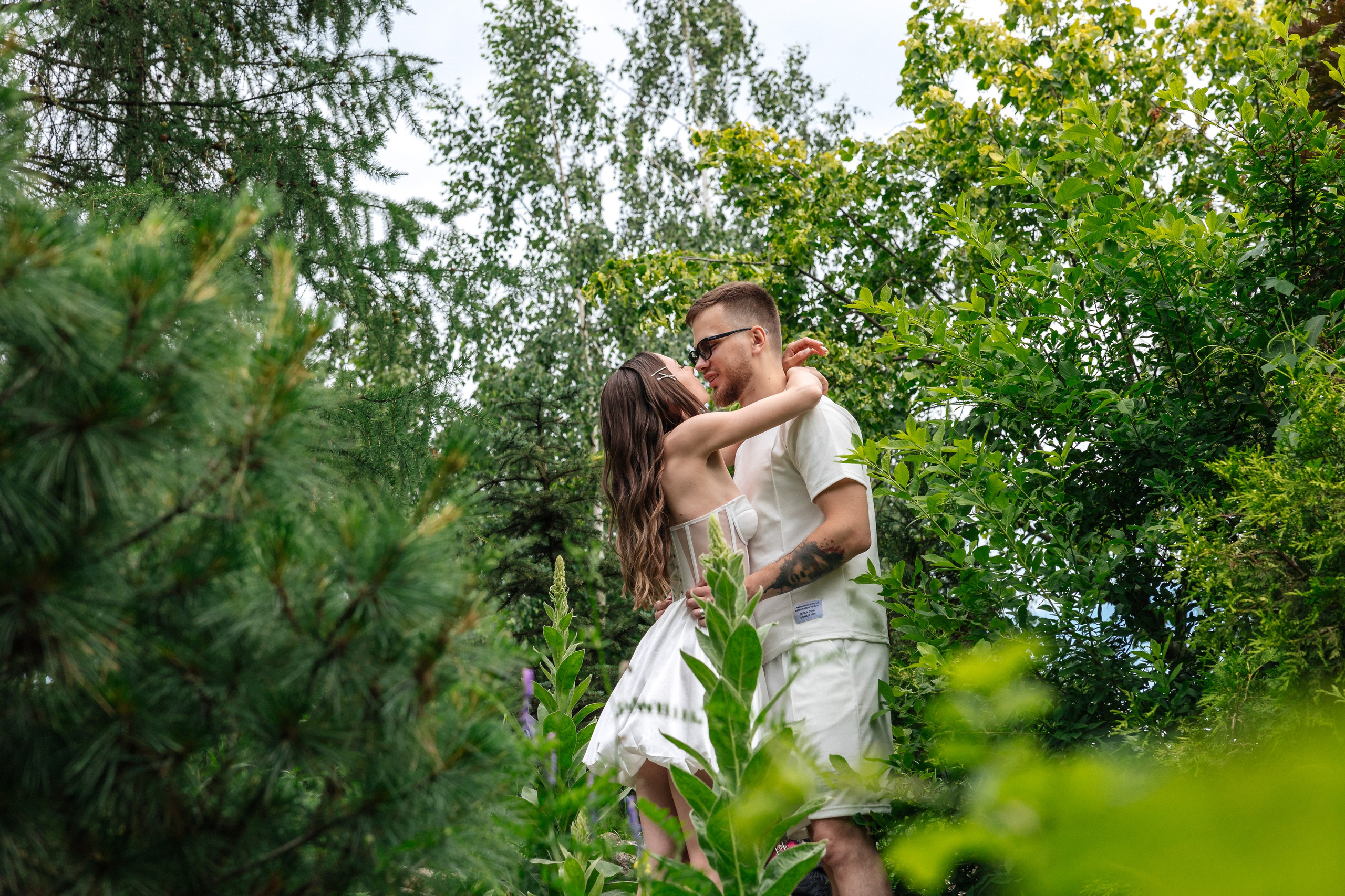 Свадебная съемка в Москве — Профессиональный свадебный фотограф для вашей свадьбы, фото и видео услуги. Фотограф Аделина Raw
