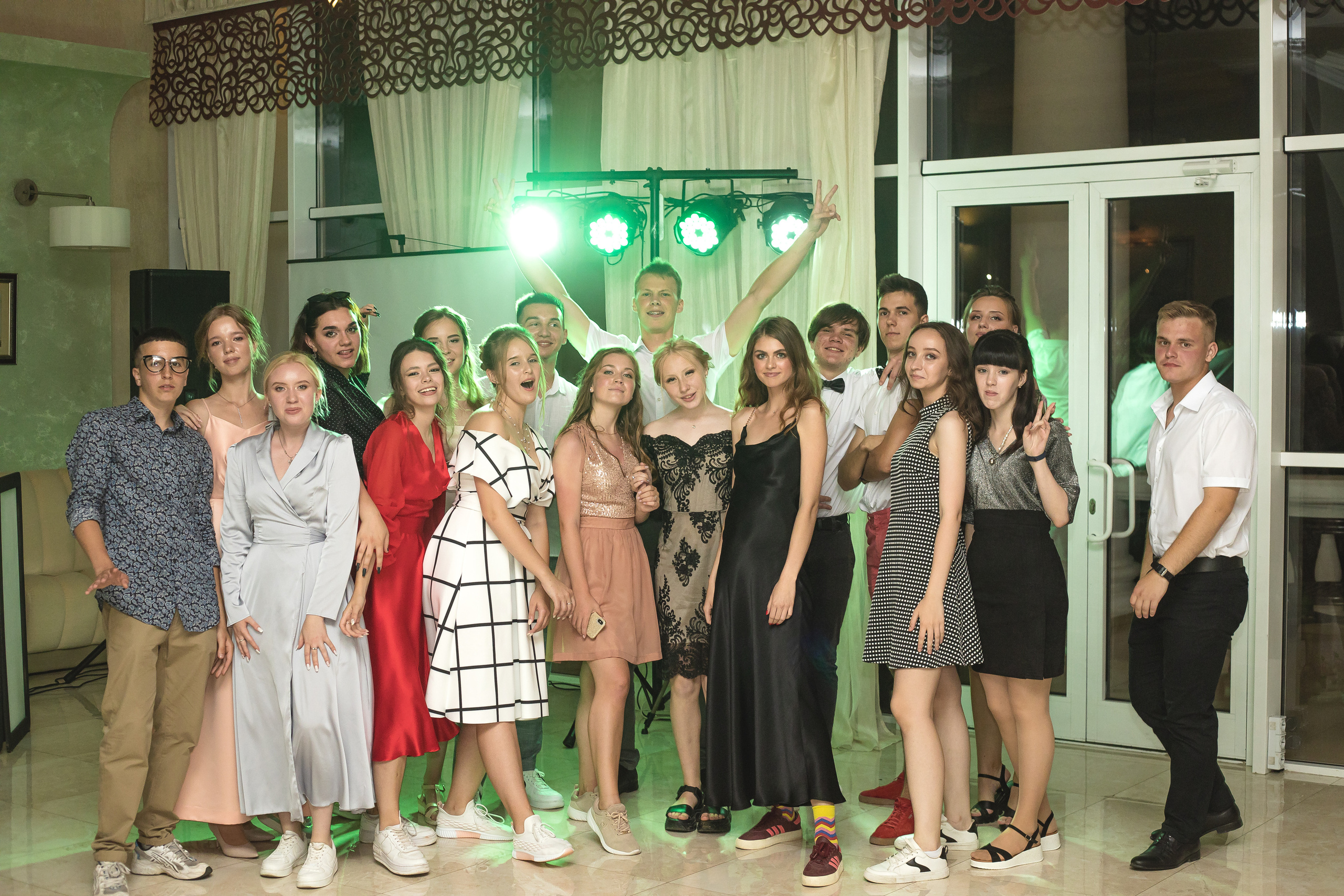 Выпуск 10 школа 11 класс. Свадебный и портретный фотограф Ростислав Выхрыстюк