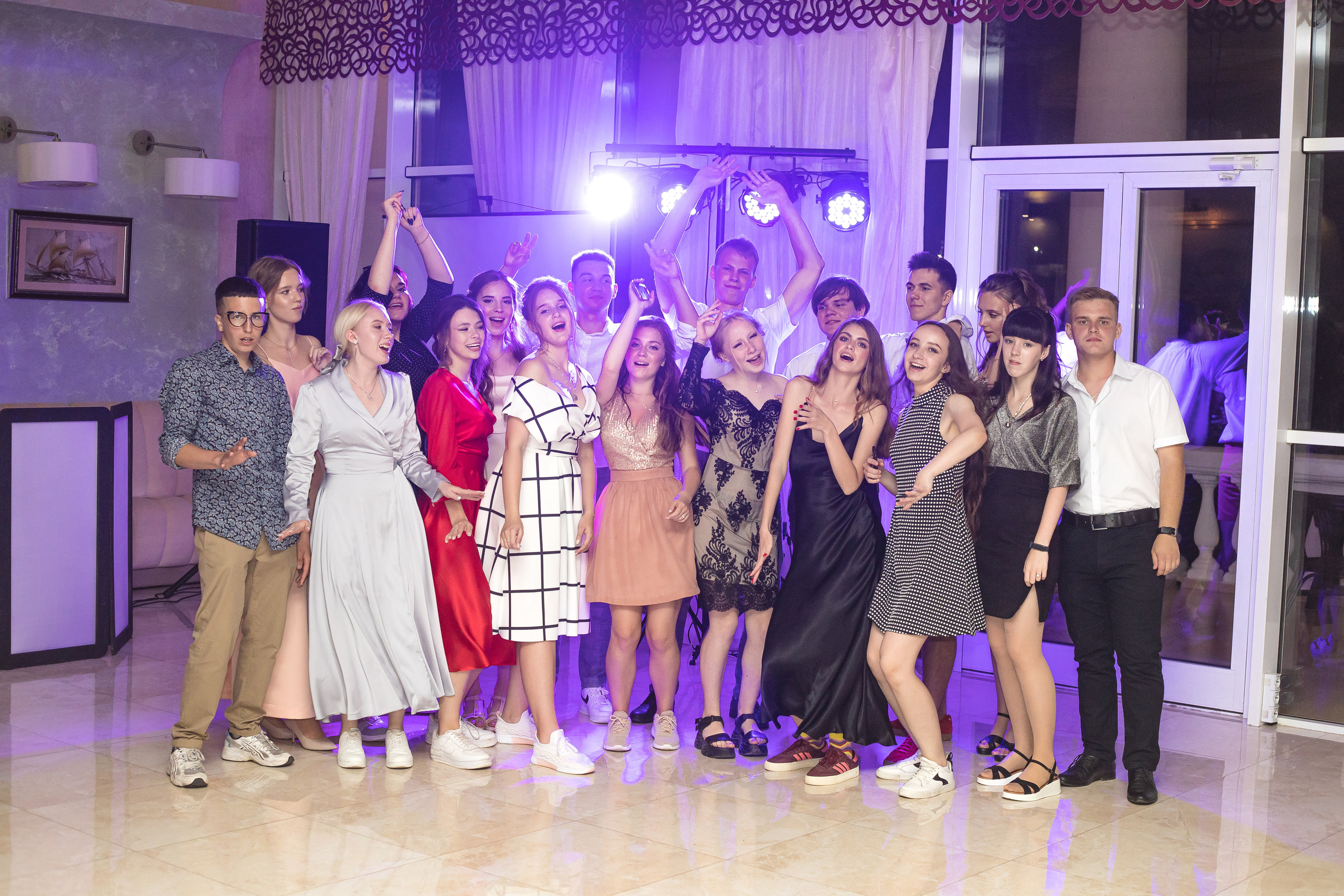 Выпуск 10 школа 11 класс. Свадебный и портретный фотограф Ростислав Выхрыстюк