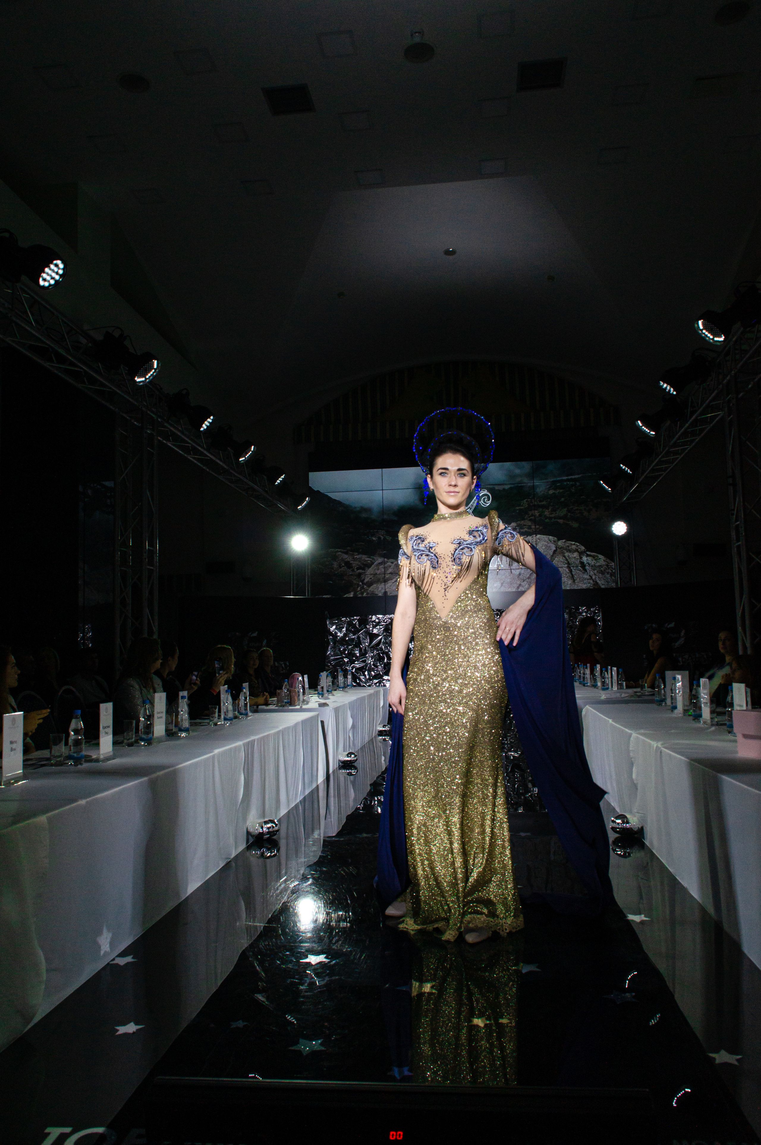 Модельный показ Ялта. Свадебный и портретный фотограф Ростислав Выхрыстюк