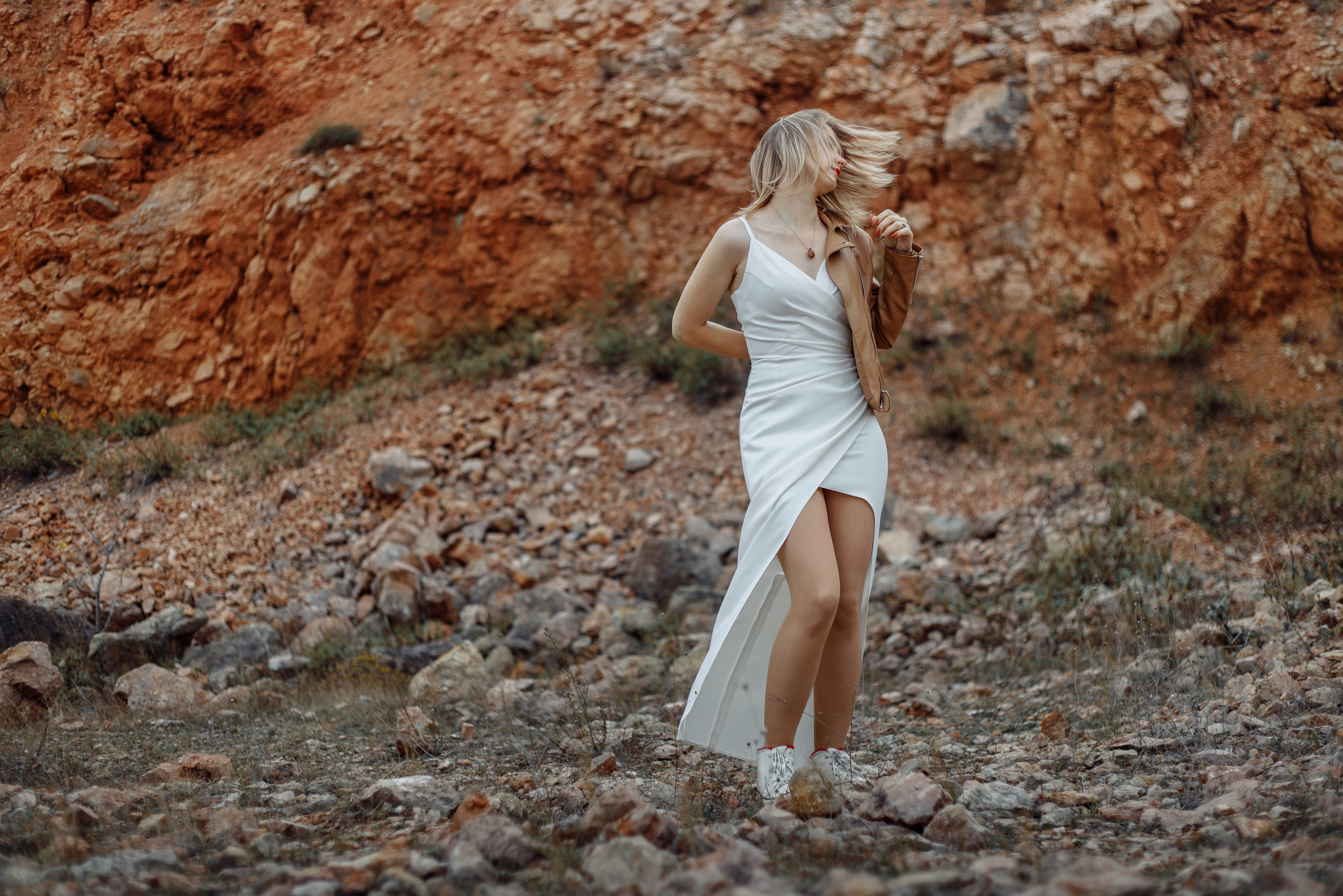 Фотосъёмка в Балаклава, Кадыковский карьер. Свадебный и портретный фотограф Ростислав Выхрыстюк