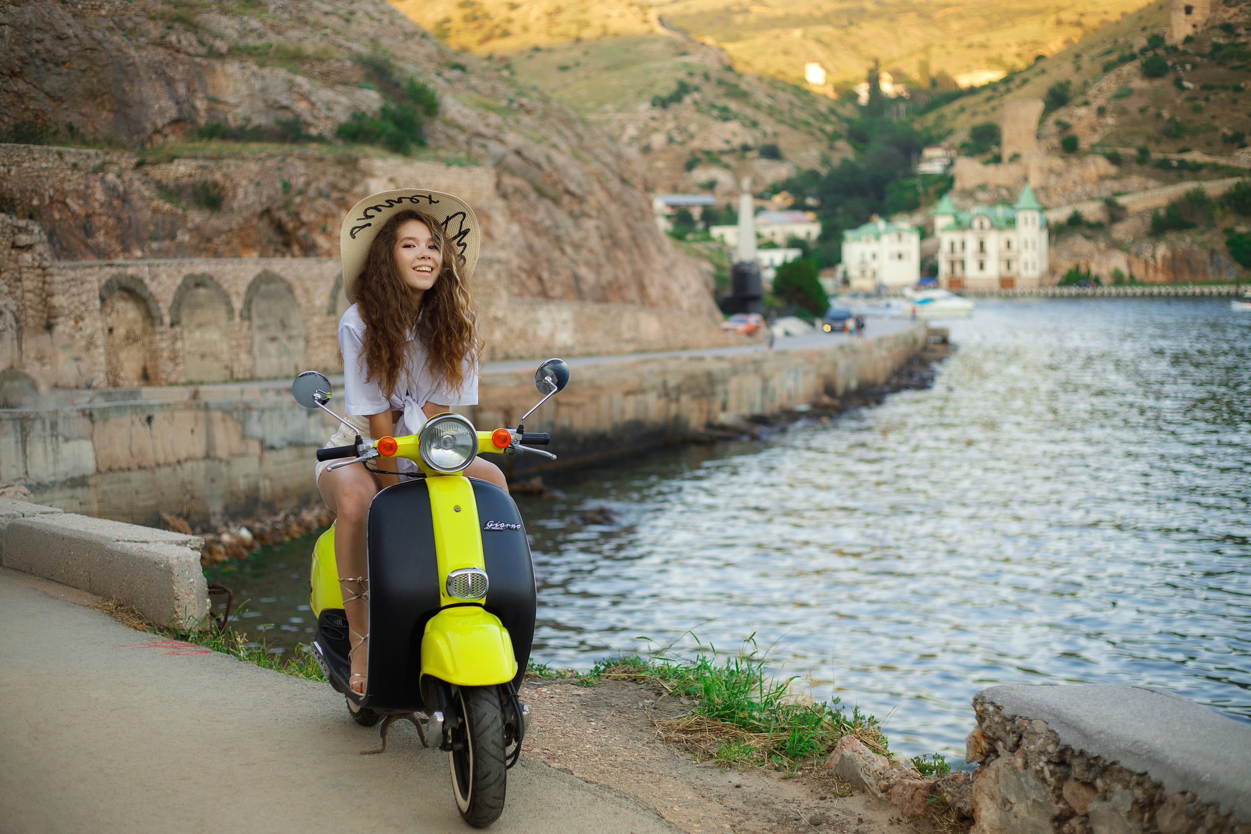 Фотосъёмка в Балаклаве на набережной