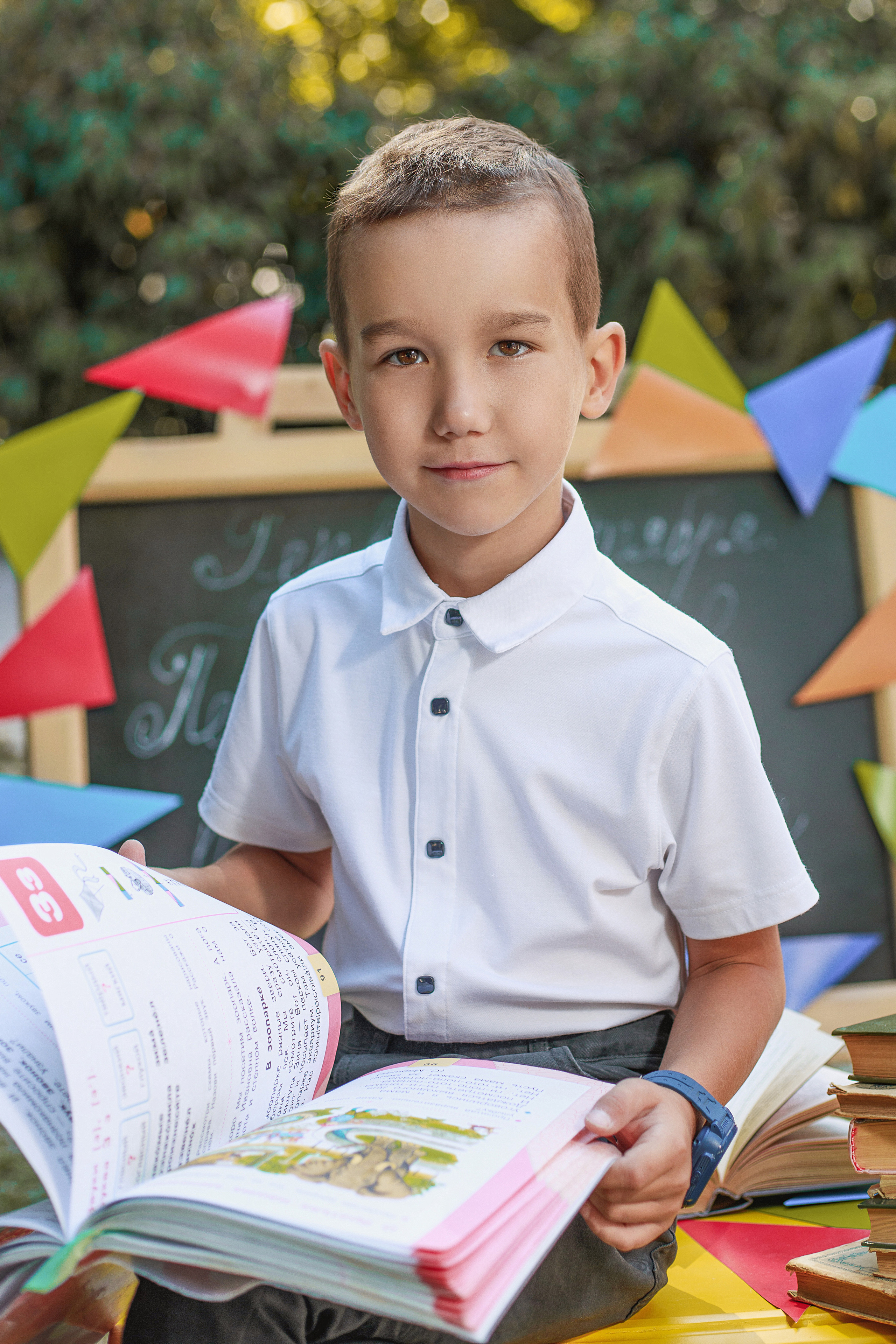 Фотосъёмка первоклассников на улице. Свадебный и портретный фотограф Ростислав Выхрыстюк