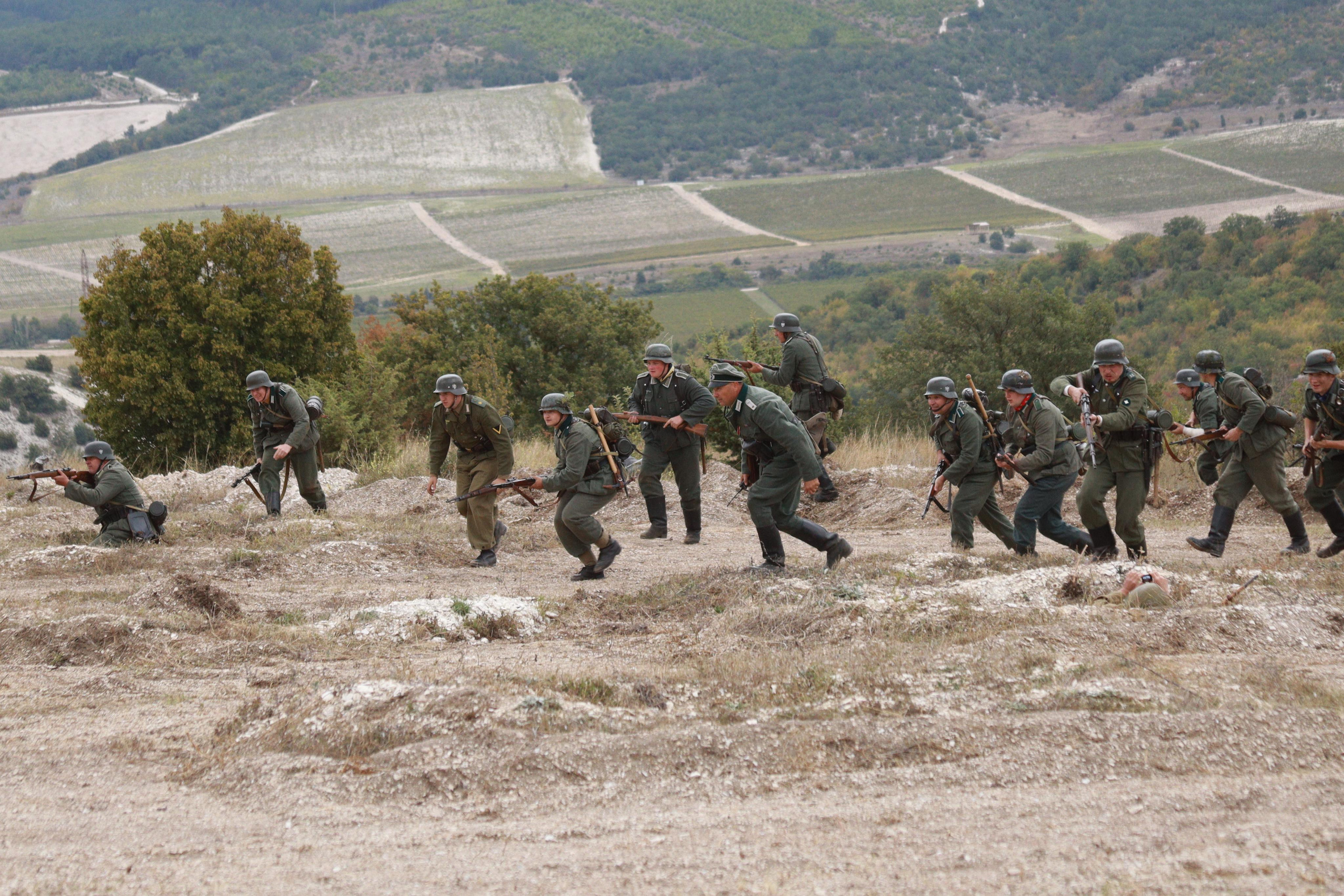 КРЫМСКИЙ ВОЕННО-ИСТОРИЧЕСКИЙ ФЕСТИВАЛЬ на Федюхиных высотах. Свадебный и портретный фотограф Ростислав Выхрыстюк