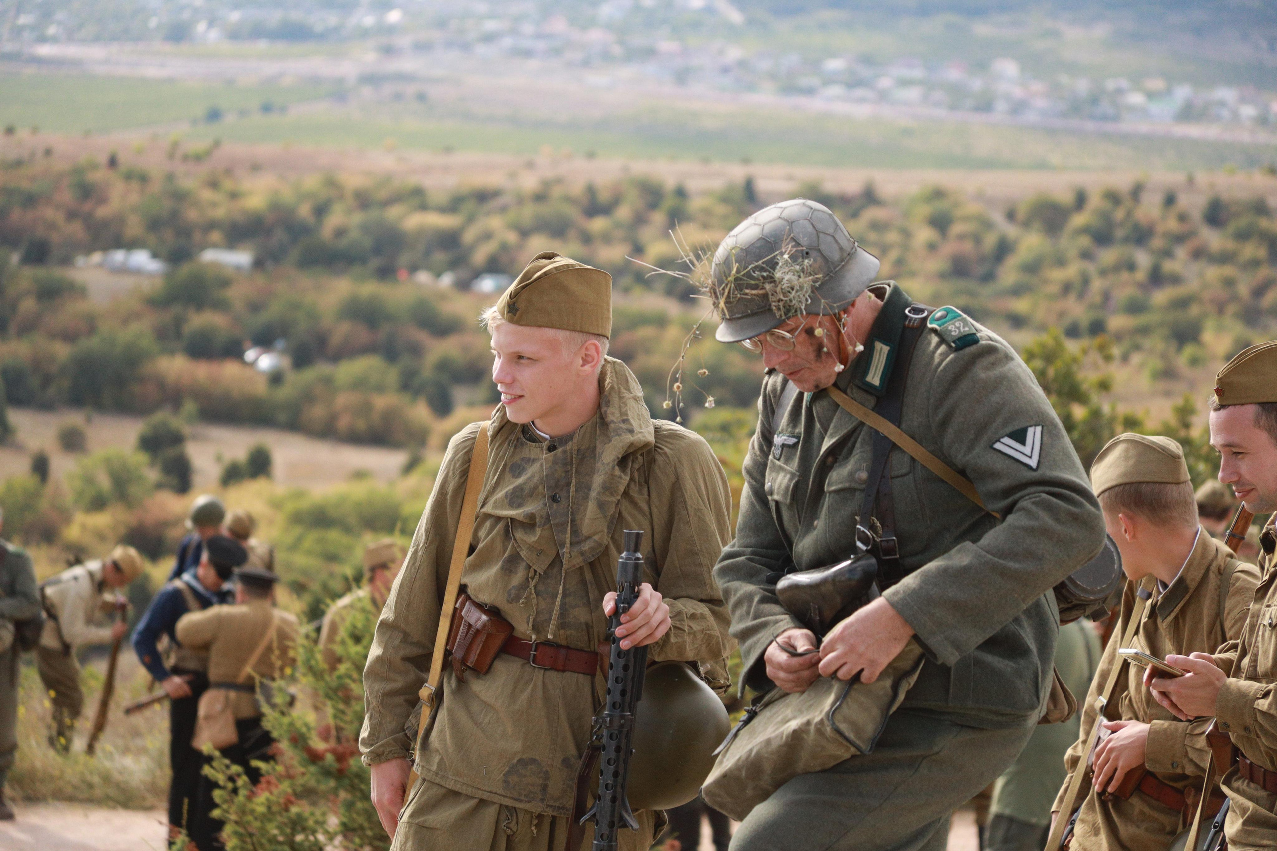КРЫМСКИЙ ВОЕННО-ИСТОРИЧЕСКИЙ ФЕСТИВАЛЬ на Федюхиных высотах. Свадебный и портретный фотограф Ростислав Выхрыстюк
