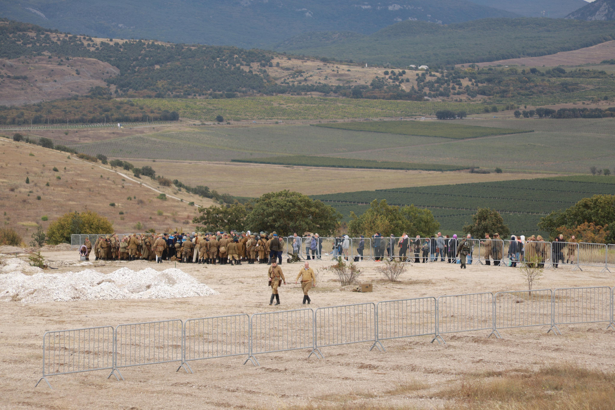 КРЫМСКИЙ ВОЕННО-ИСТОРИЧЕСКИЙ ФЕСТИВАЛЬ на Федюхиных высотах. Свадебный и портретный фотограф Ростислав Выхрыстюк