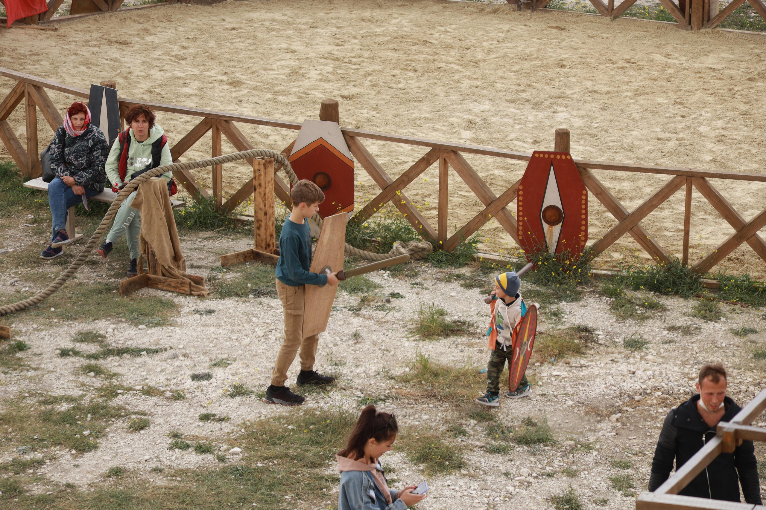 КРЫМСКИЙ ВОЕННО-ИСТОРИЧЕСКИЙ ФЕСТИВАЛЬ на Федюхиных высотах. Свадебный и портретный фотограф Ростислав Выхрыстюк