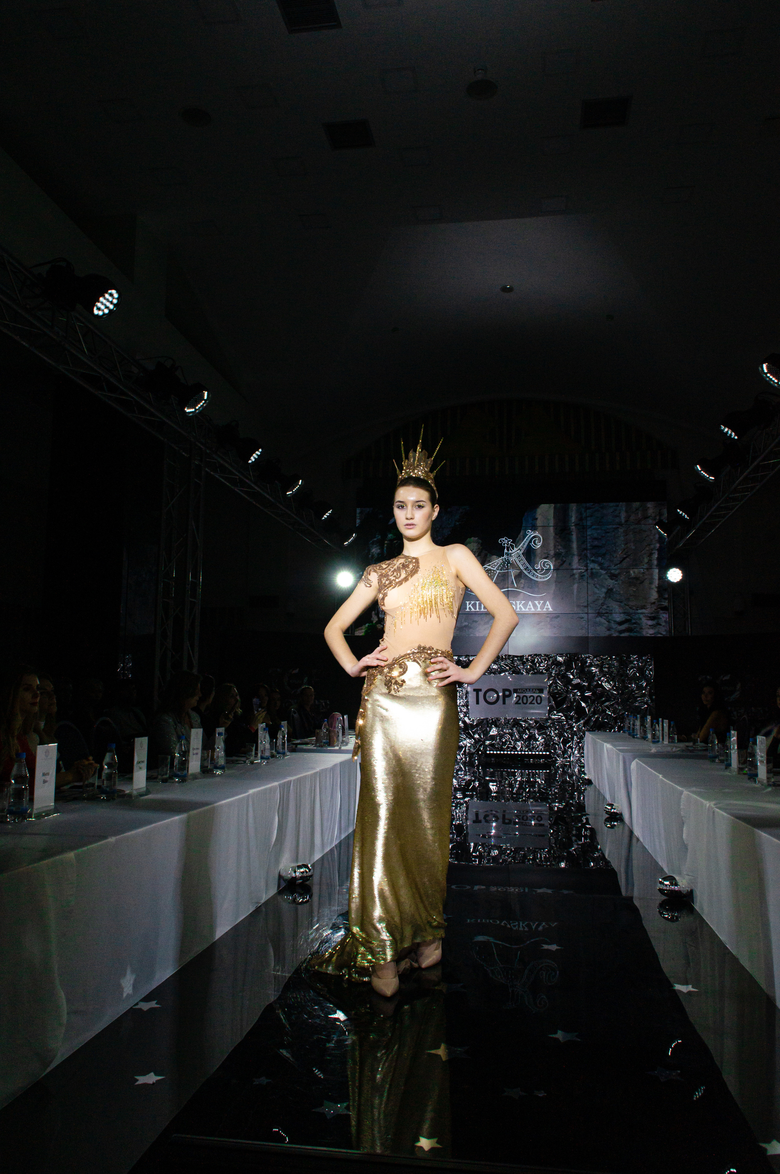 Модельный показ Ялта. Свадебный и портретный фотограф Ростислав Выхрыстюк