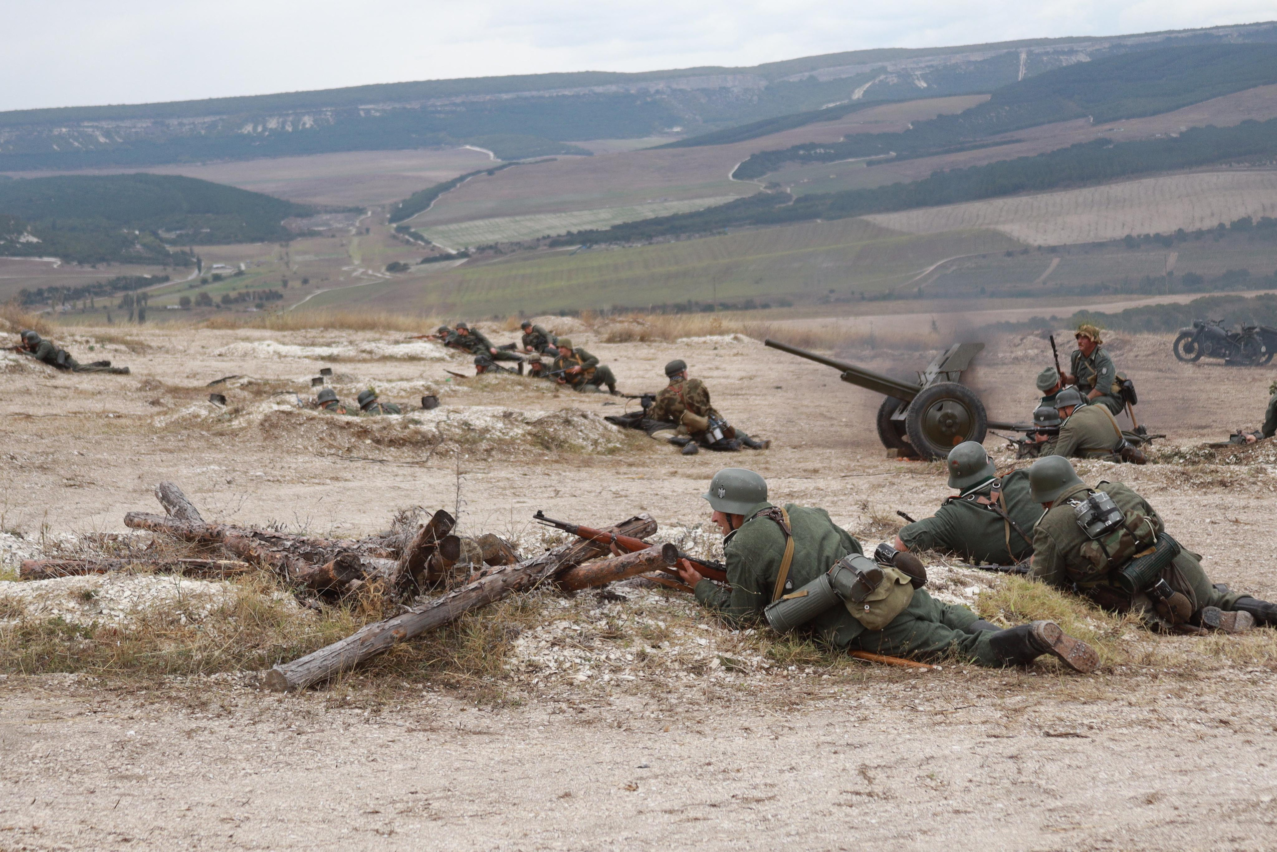 КРЫМСКИЙ ВОЕННО-ИСТОРИЧЕСКИЙ ФЕСТИВАЛЬ на Федюхиных высотах. Свадебный и портретный фотограф Ростислав Выхрыстюк