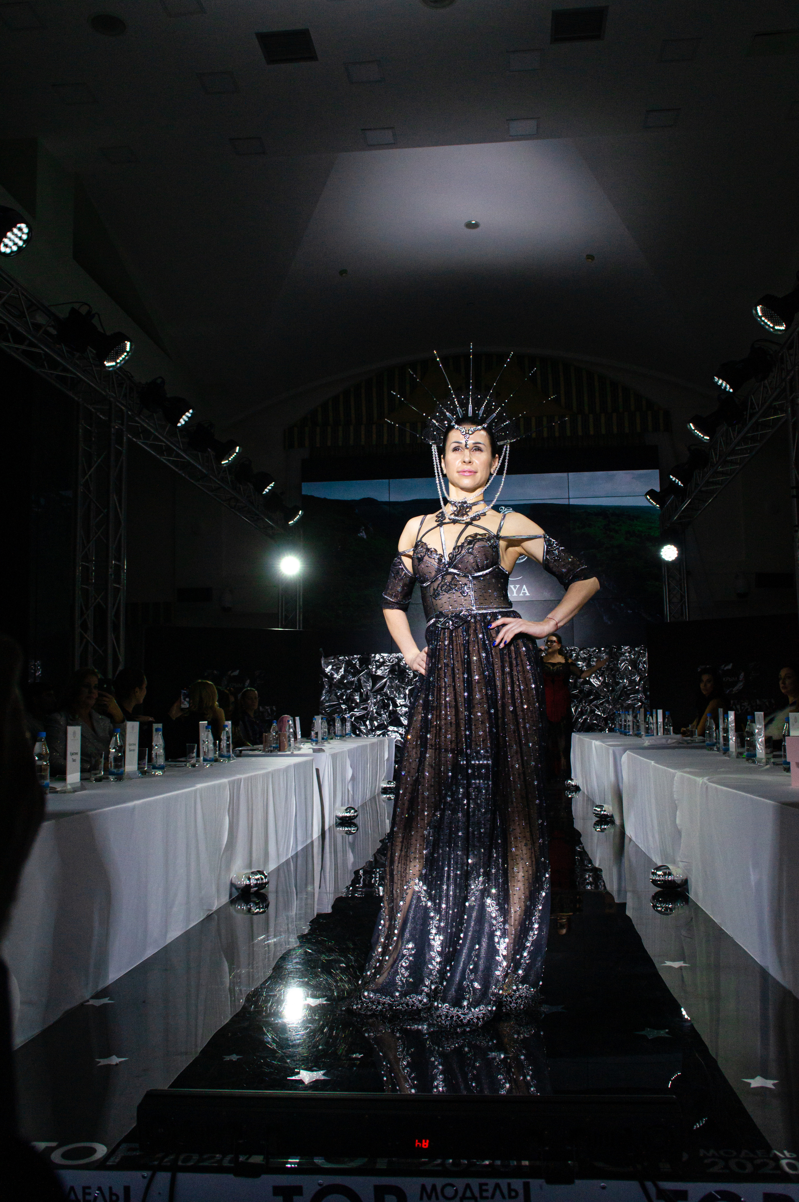 Модельный показ Ялта. Свадебный и портретный фотограф Ростислав Выхрыстюк