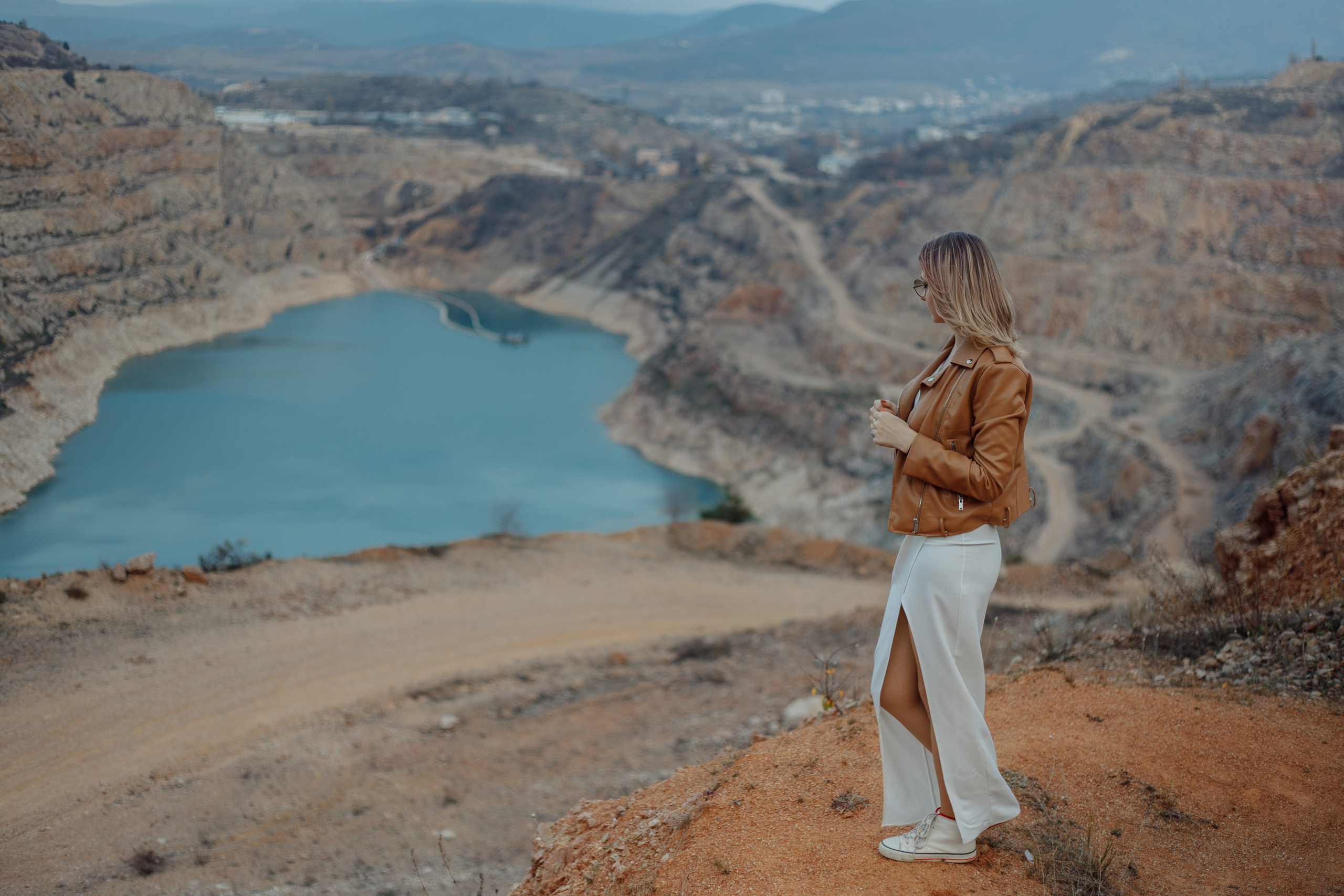 Фотосъёмка в Балаклава, Кадыковский карьер. Свадебный и портретный фотограф Ростислав Выхрыстюк