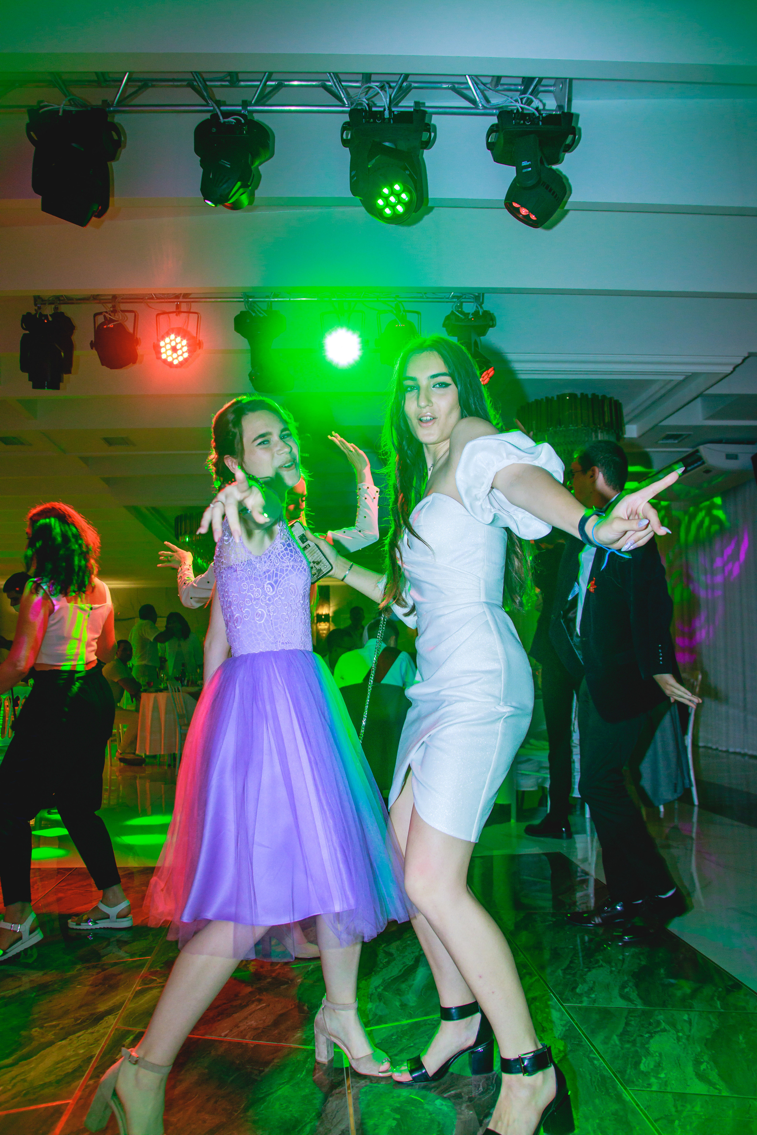 Фотосъёмка выпуска 2021, 48 школа 11 класс. Свадебный и портретный фотограф Ростислав Выхрыстюк