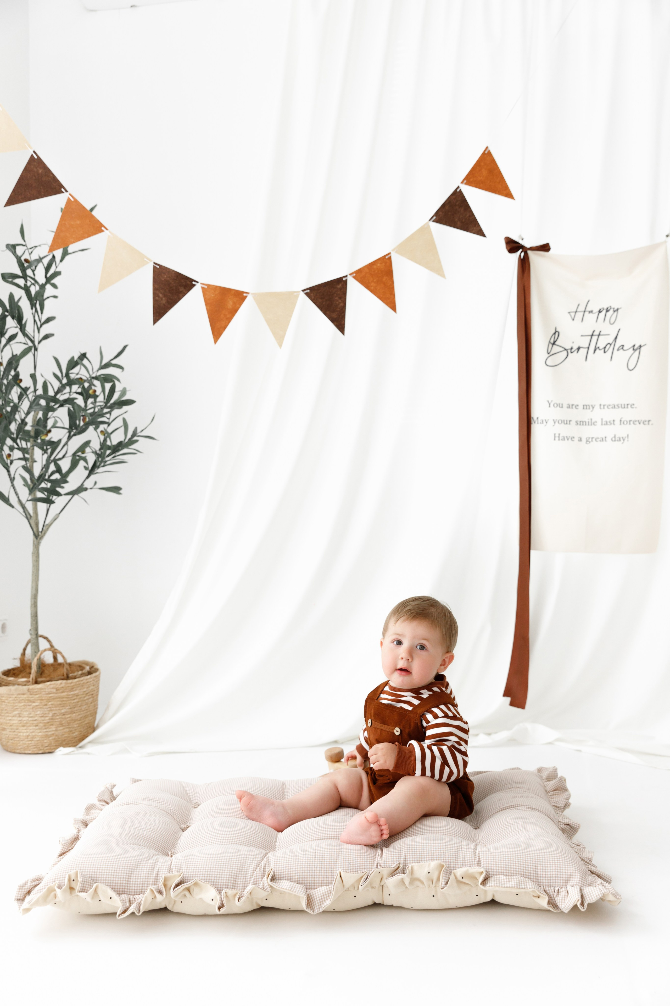 Годик Михаилу. Фотограф новорожденных Славянск-на-Кубани Куцевольская Екатерина