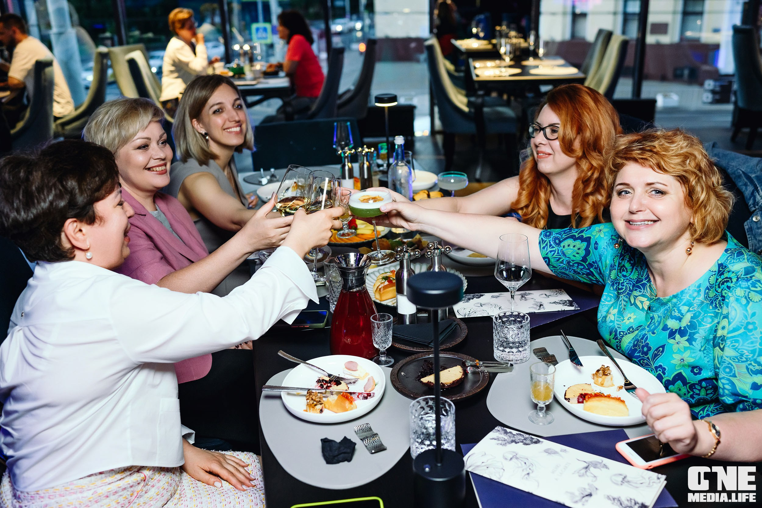 Фоторепортаж с вечеринки в Океане. One Media Life: фоторепортажи, фотоотчеты с мероприятий и заведений