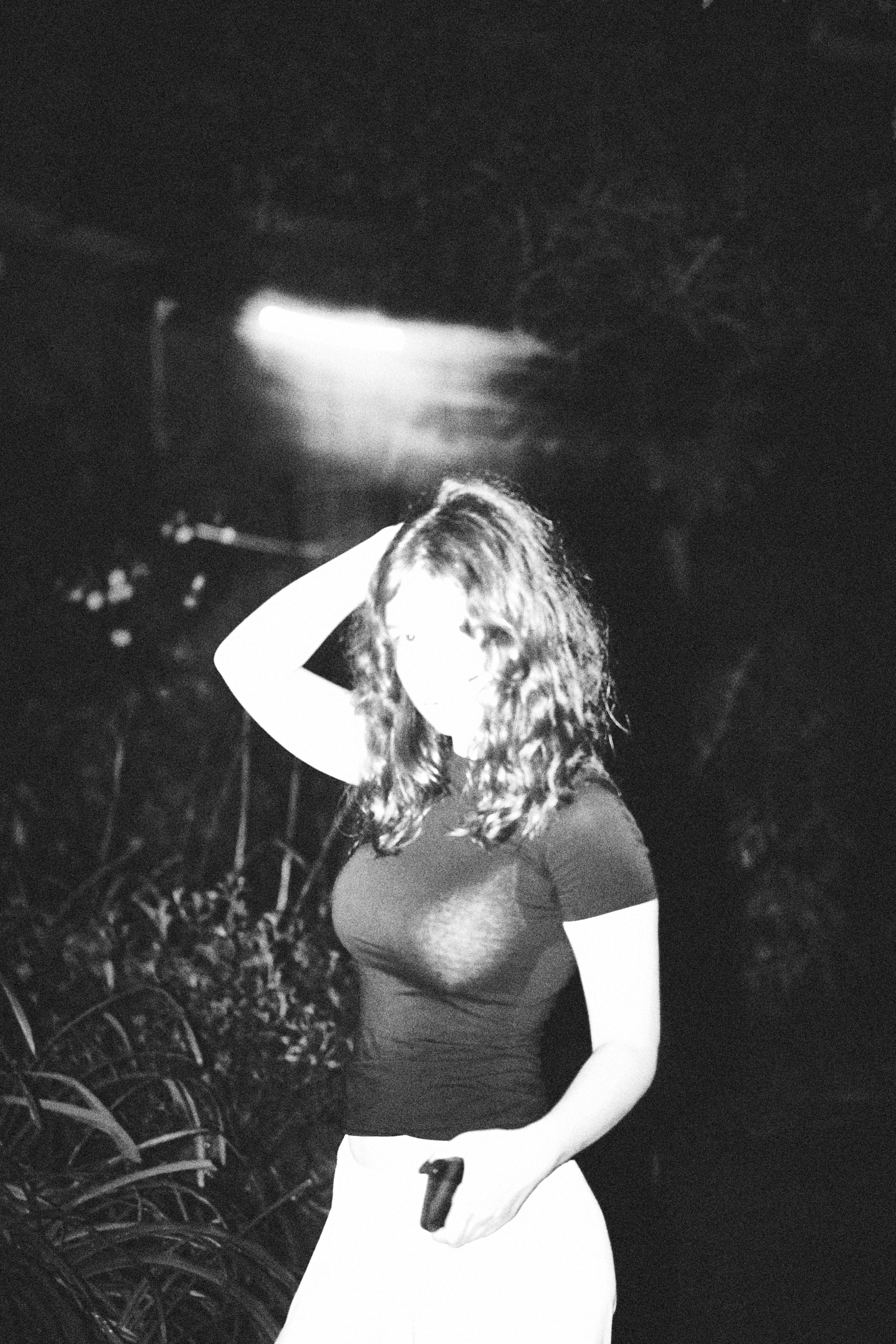 Ночная Фотосессия Софа. Фэшн-фотография и портреты в Владивостоке. Превращаю съёмку в повествование — создаю образы с сюжетом, которые остаются в памяти