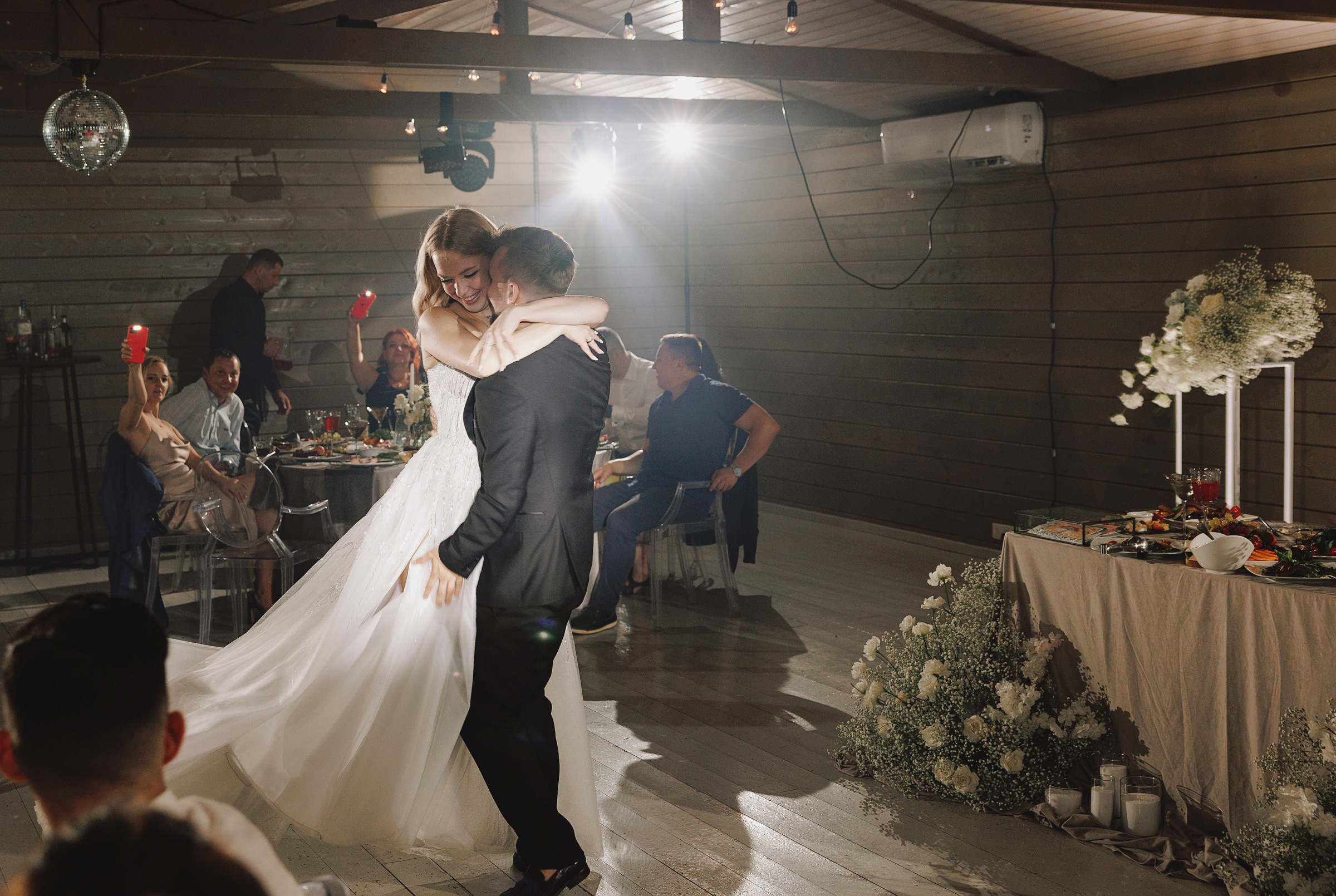 Артем Александра. Свадебный фотограф и видеограф Дмитрий Горяченков