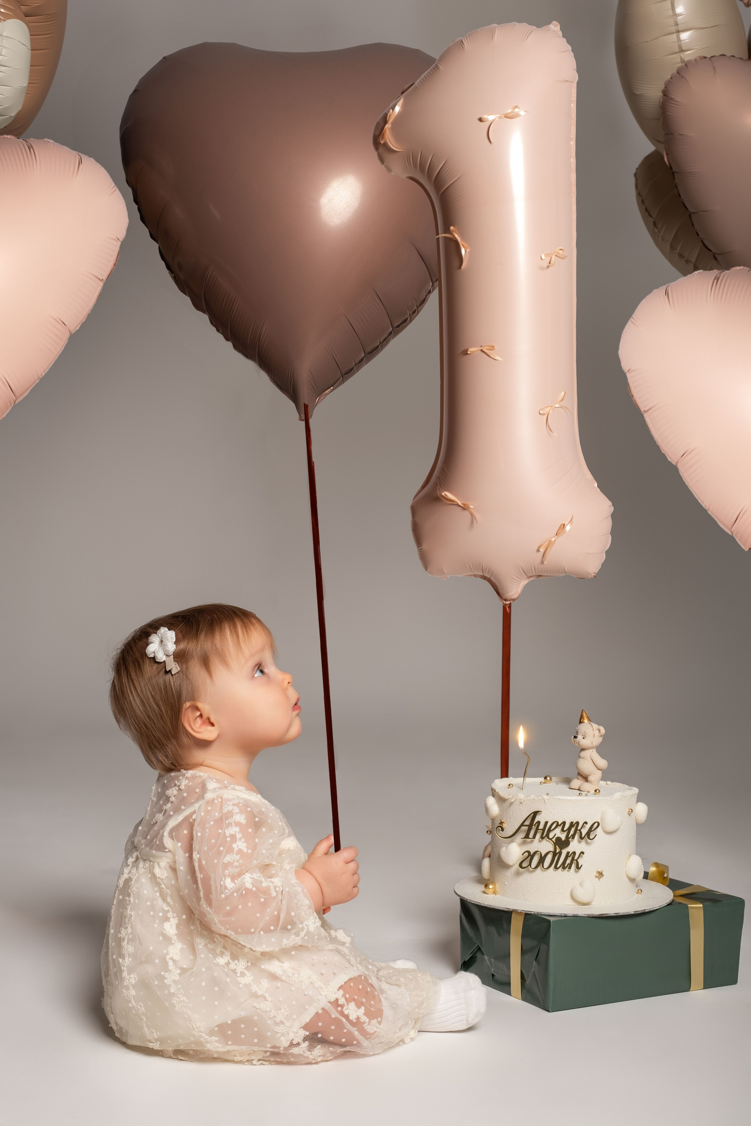 Семейные студийные фотосессии, дни рождения. Фотограф беременности Демочкина Елена