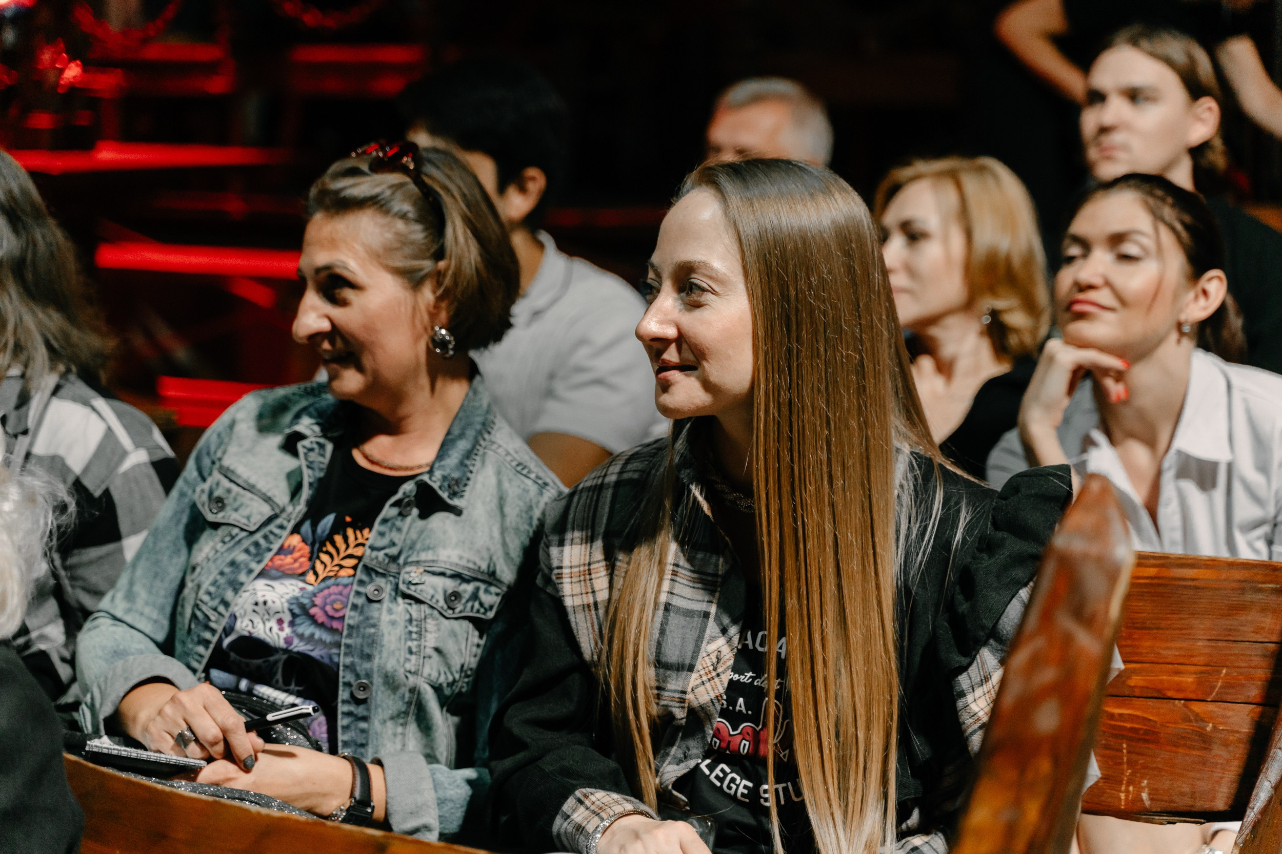 BOMBERG. Фотосъёмка, видеосъемка массовых мероприятий, reels