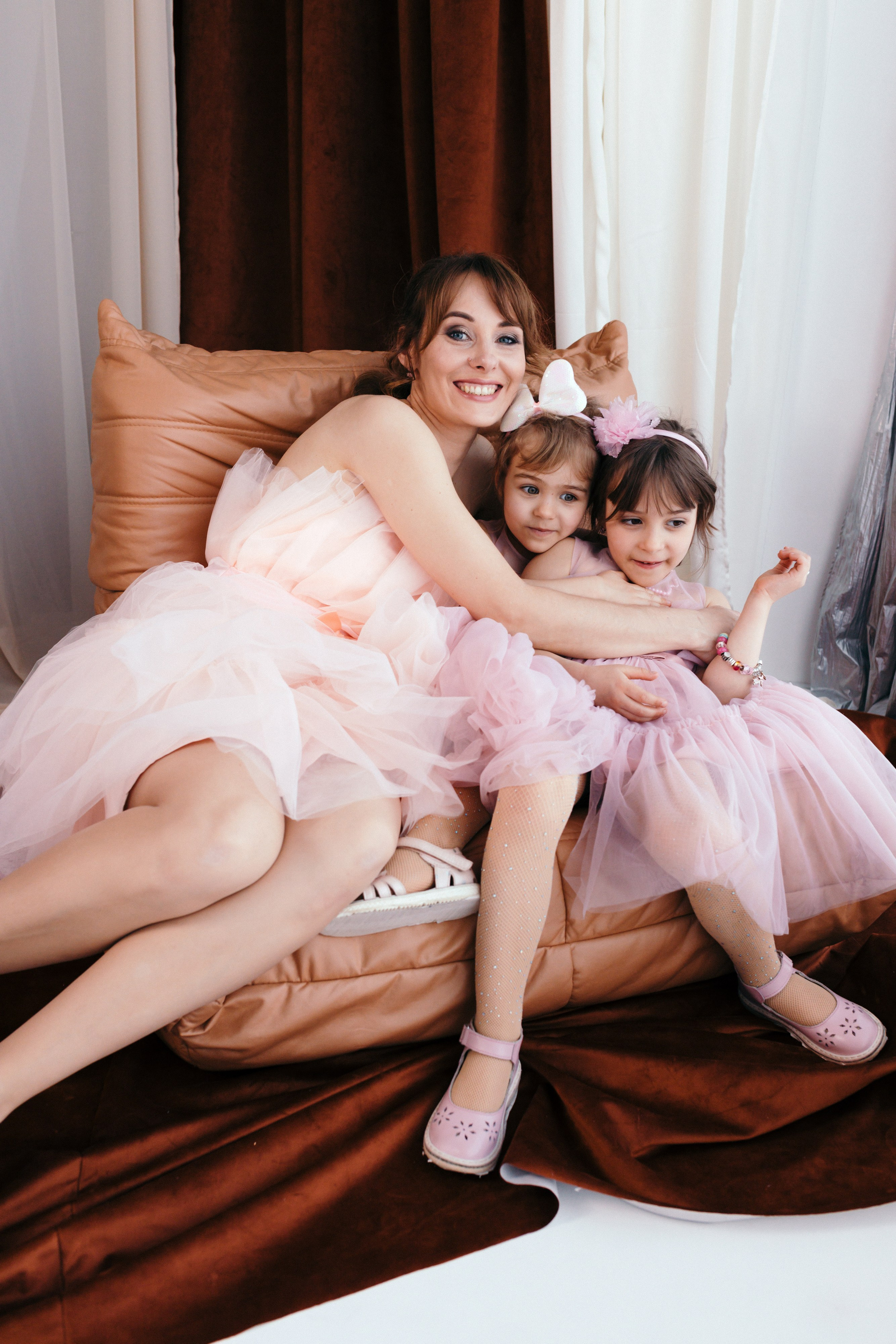 Ирина, Арина, и Саша. Фотограф Елена Кириллова