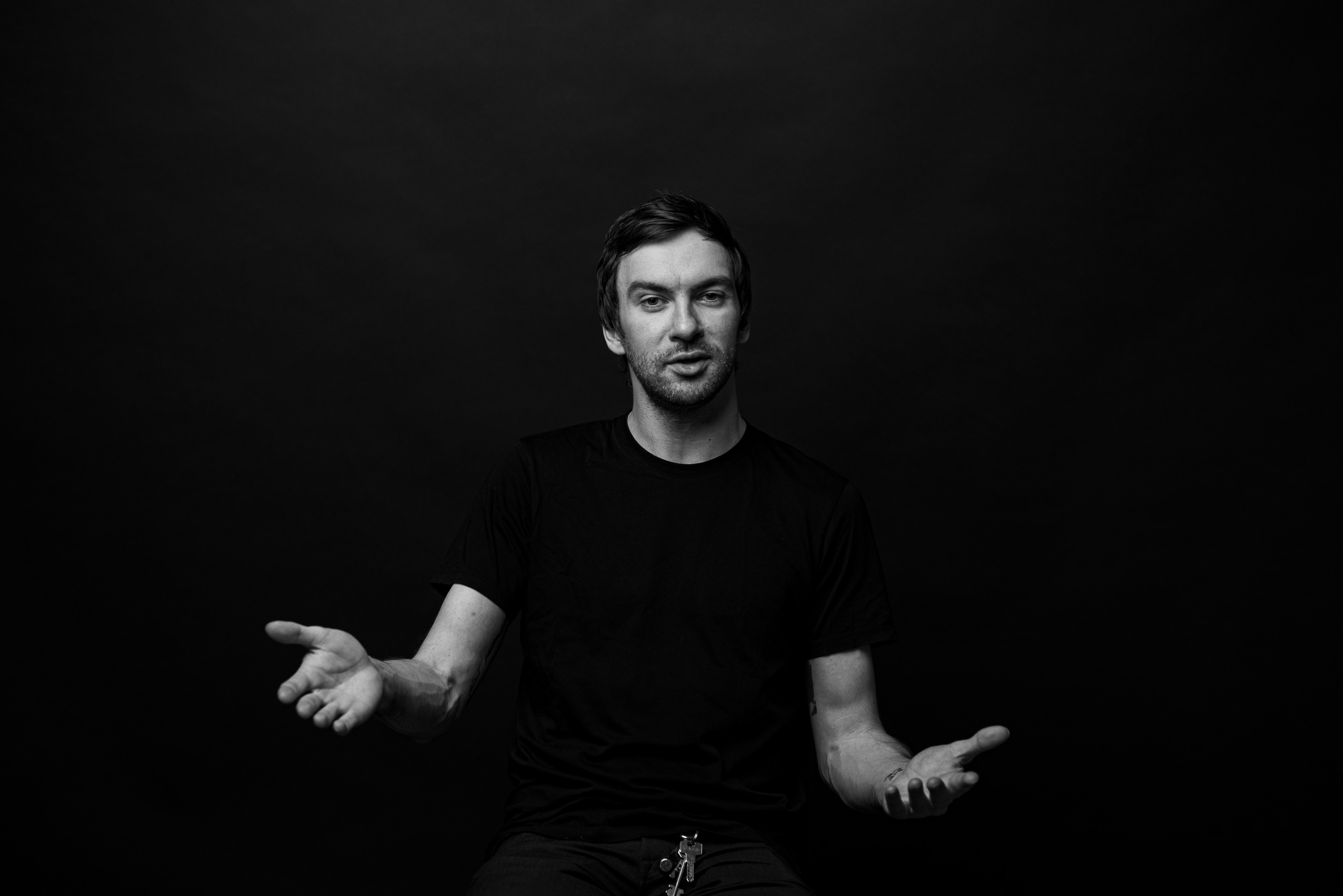 Саша, музыкант. Проект "Портрет 2022", съёмка от 26 февраля.