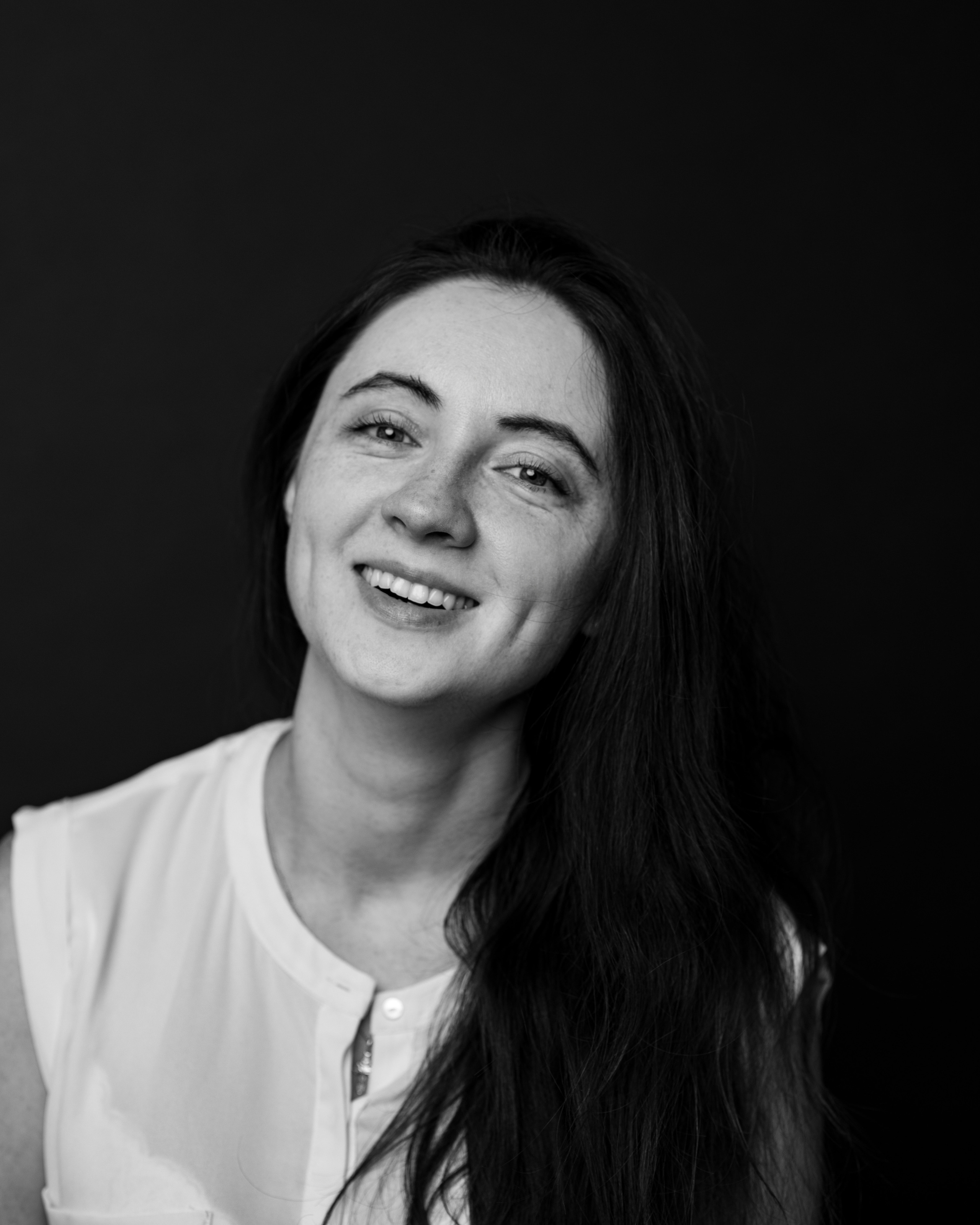 Виктория, фотограф, мама, музыкант. "Портрет 2022", съёмка от 8 сентября.