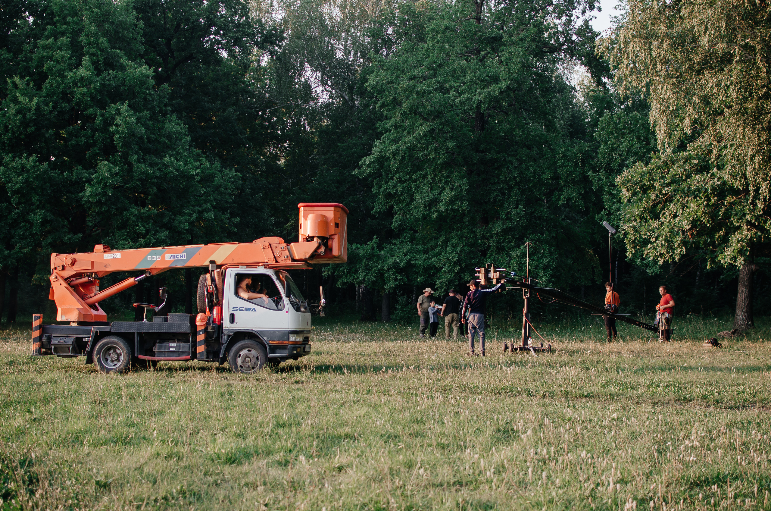 Zona696 (backstage). Ян Эйк — Портретный и Репортажный фотограф