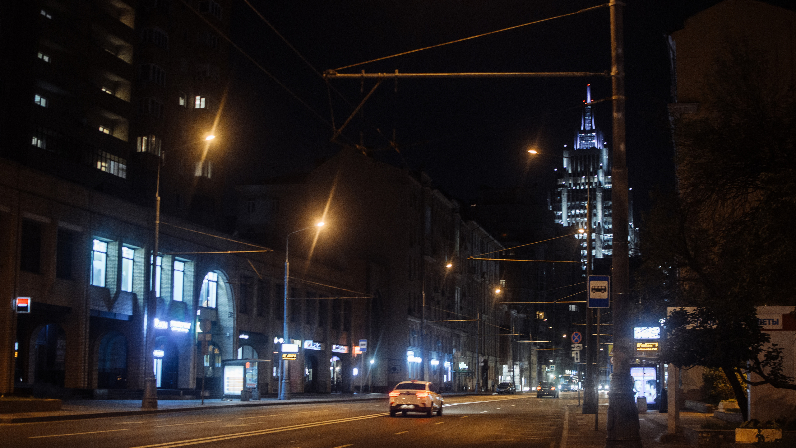Card (backstage). Ян Эйк — Портретный и Репортажный фотограф