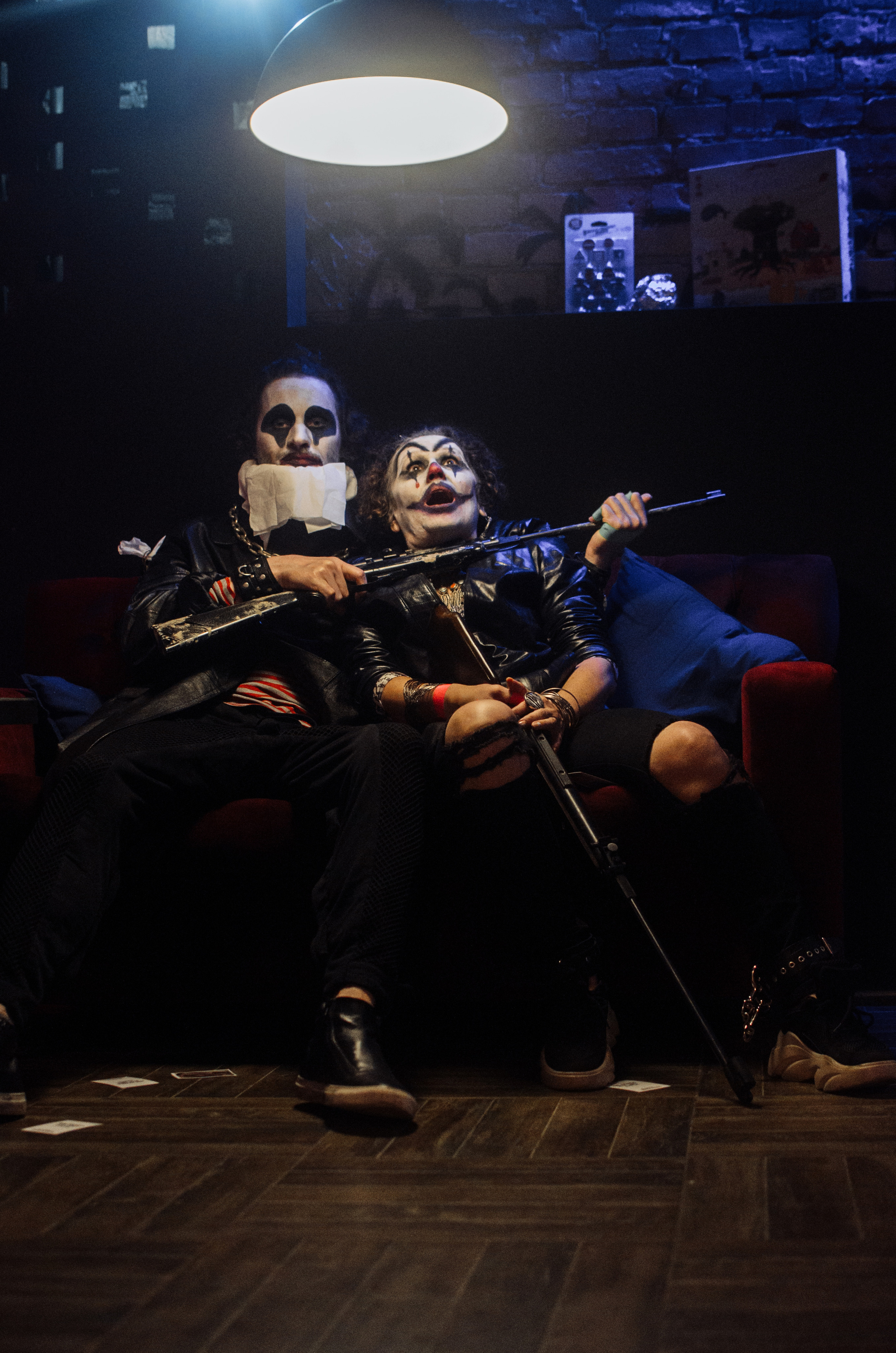 Card (backstage). Ян Эйк — Портретный и Репортажный фотограф