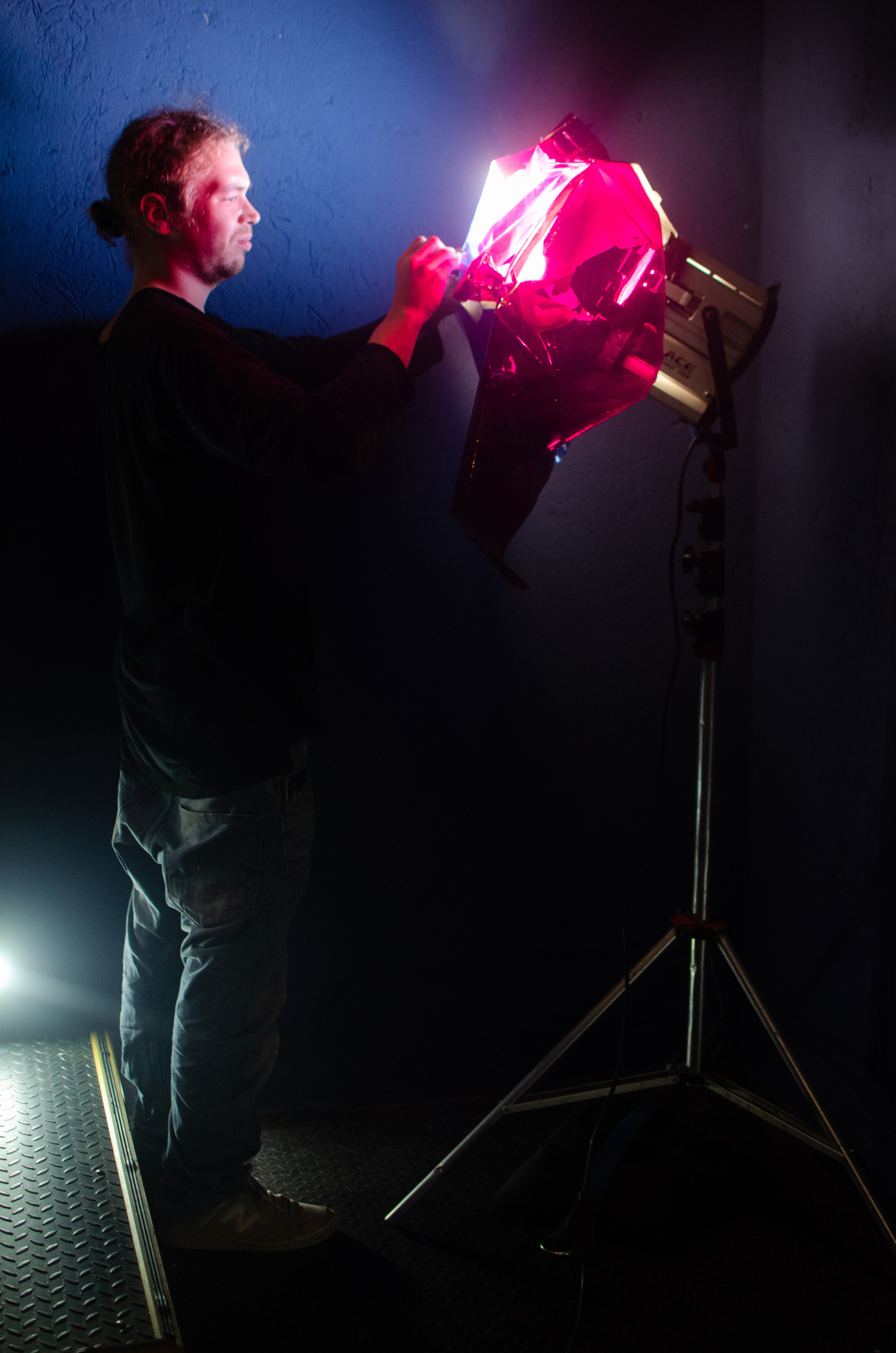 Card (backstage). Ян Эйк — Портретный и Репортажный фотограф