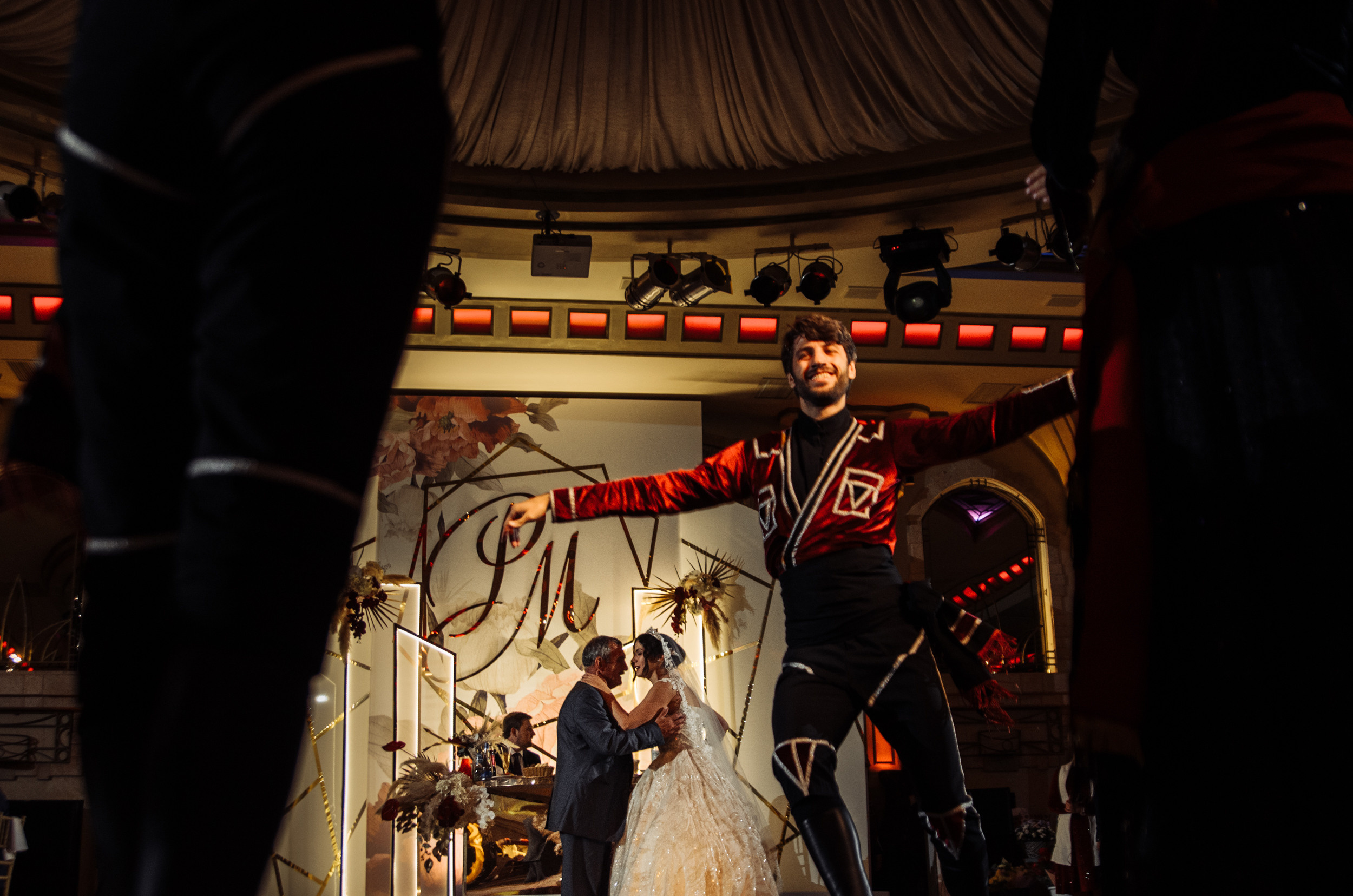 R&M. Ян Эйк — Портретный и Репортажный фотограф