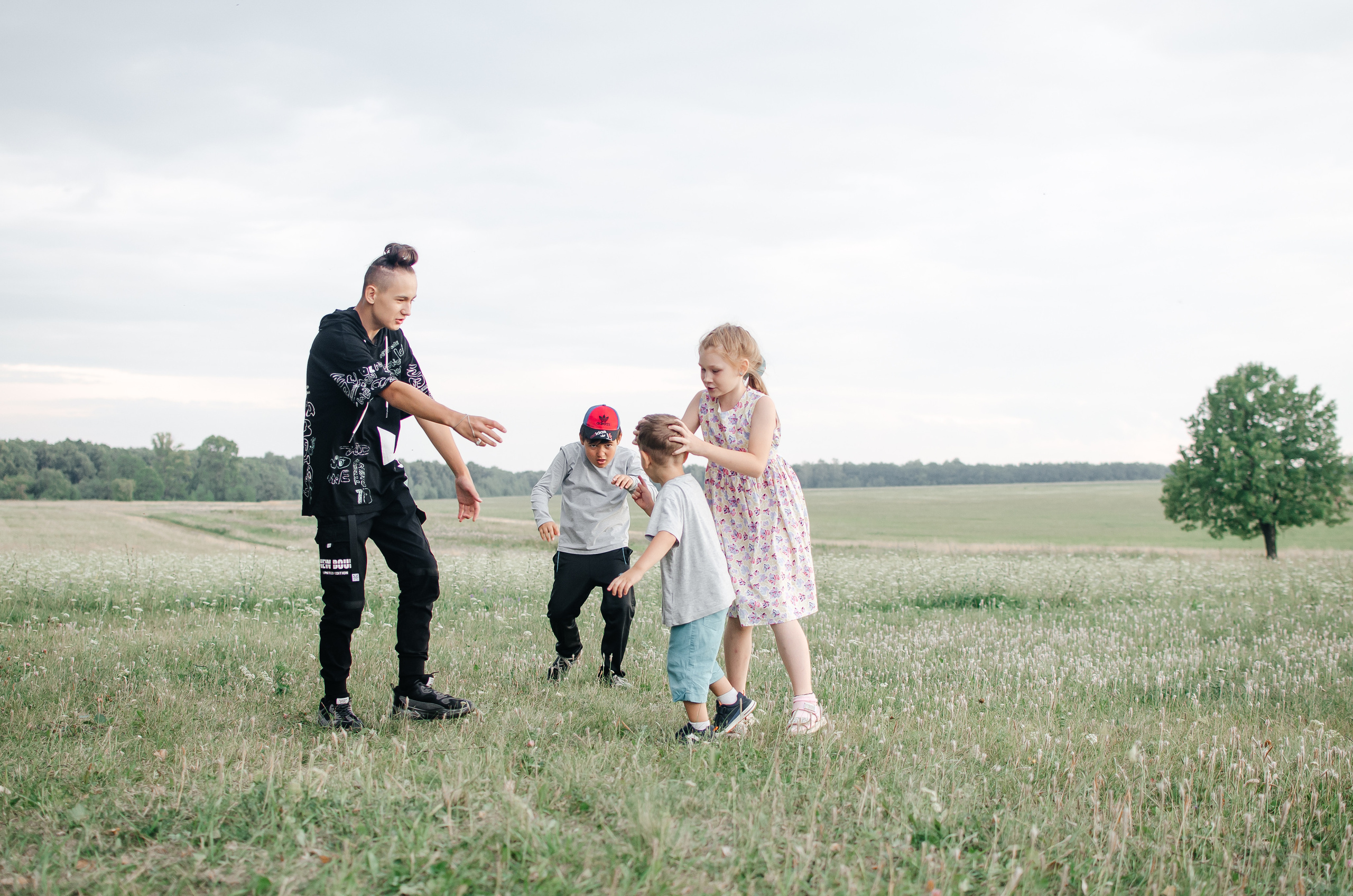 Zona696 (backstage). Ян Эйк — Портретный и Репортажный фотограф
