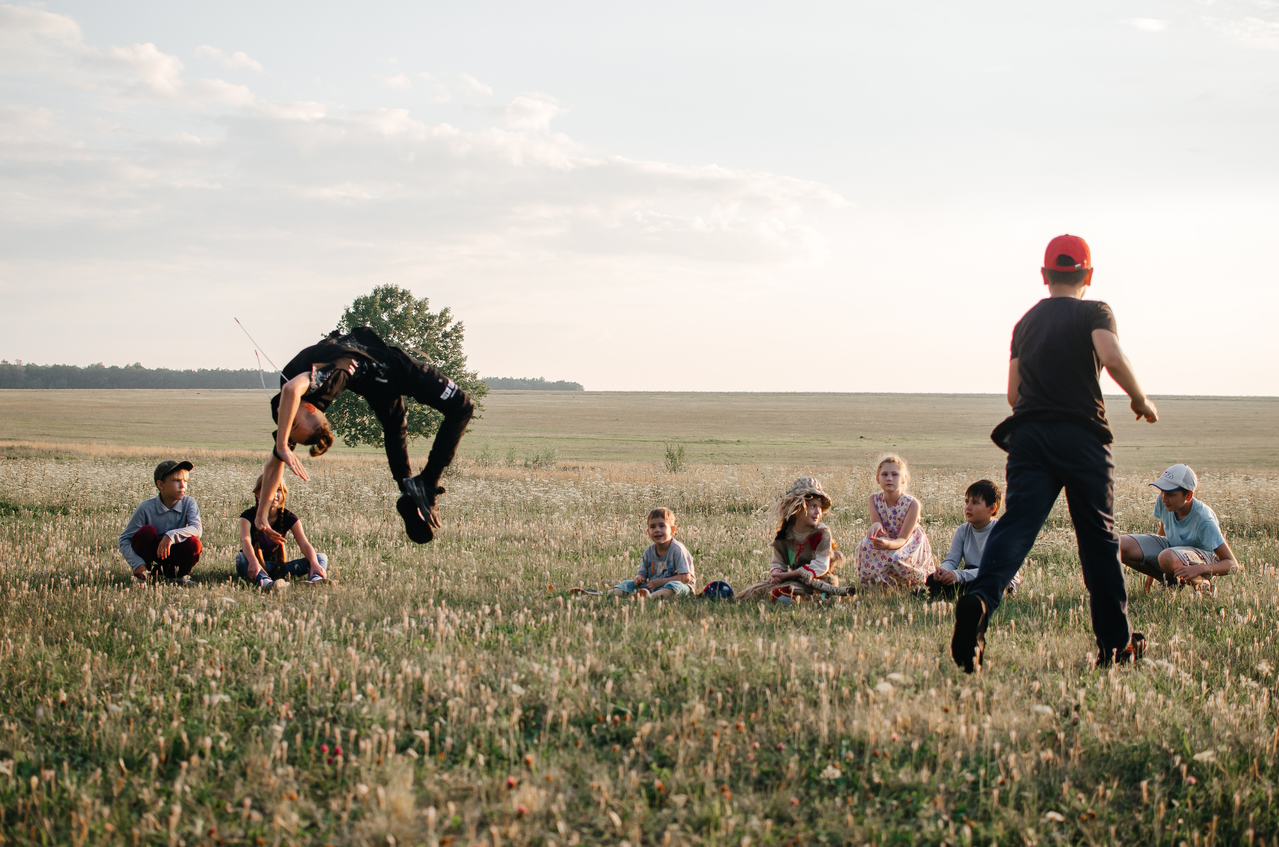 Zona696 (backstage). Ян Эйк — Портретный и Репортажный фотограф