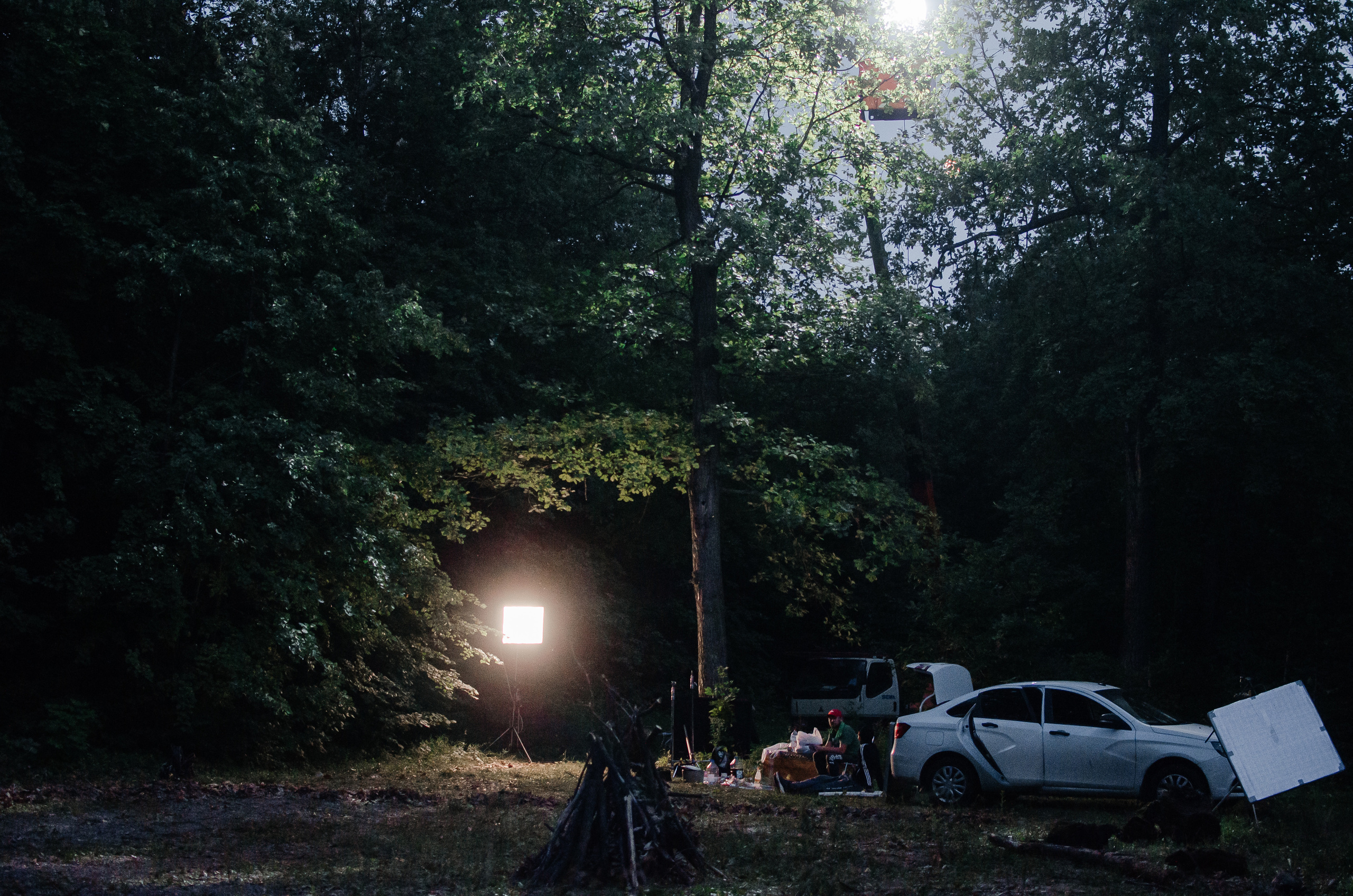 Zona696 (backstage). Ян Эйк — Портретный и Репортажный фотограф