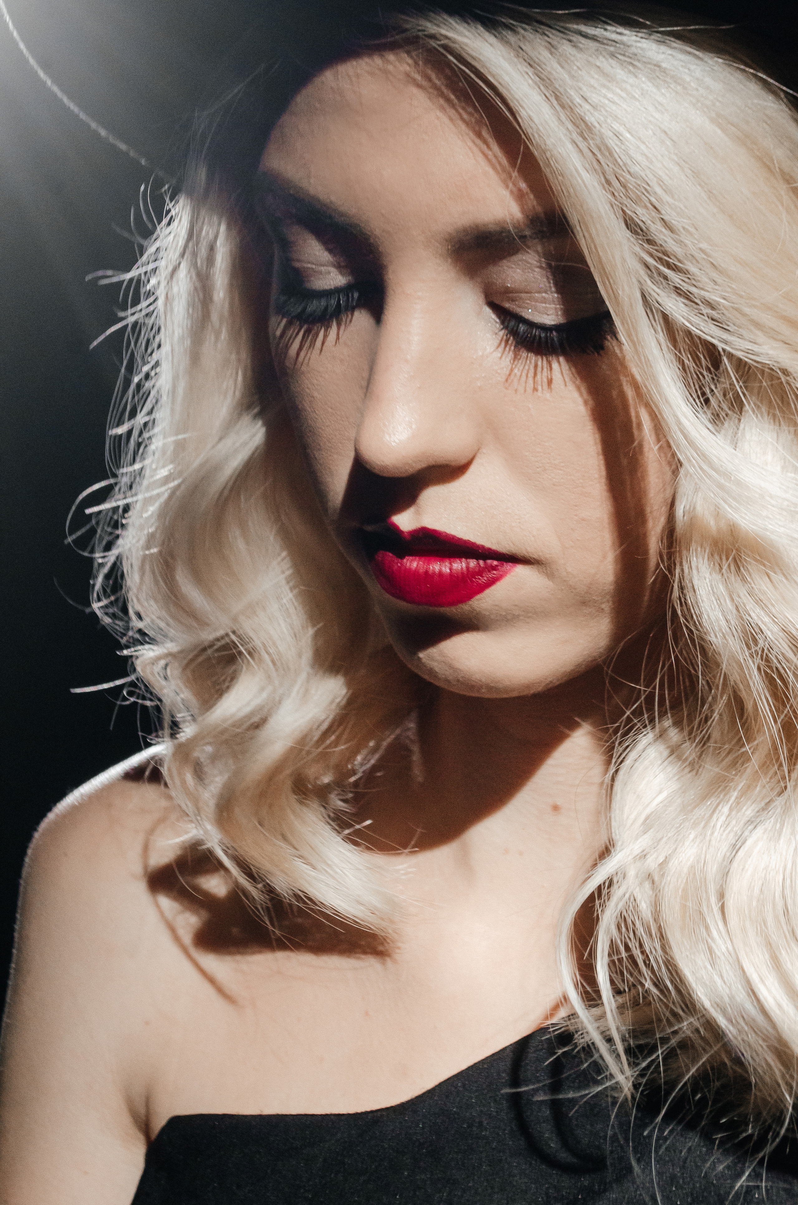 Клип Ekaterina Kusei (backstage). Ян Эйк — Портретный и Репортажный фотограф