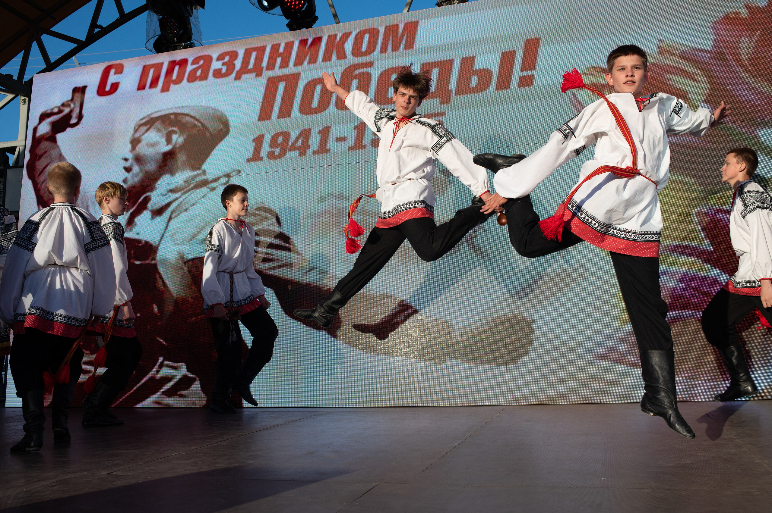 Праздники. Фотограф — Игорь Ушаков
