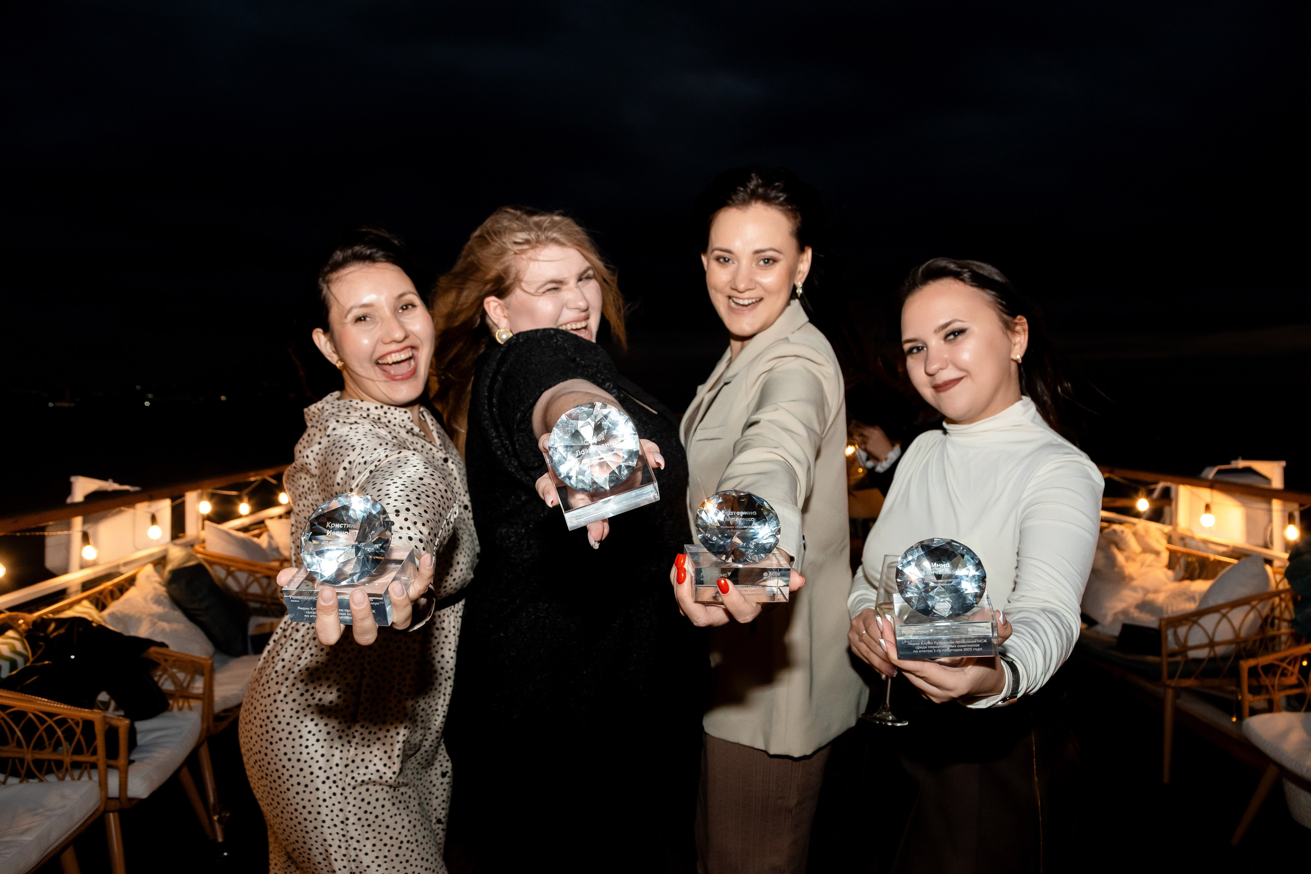 На воде. Главная