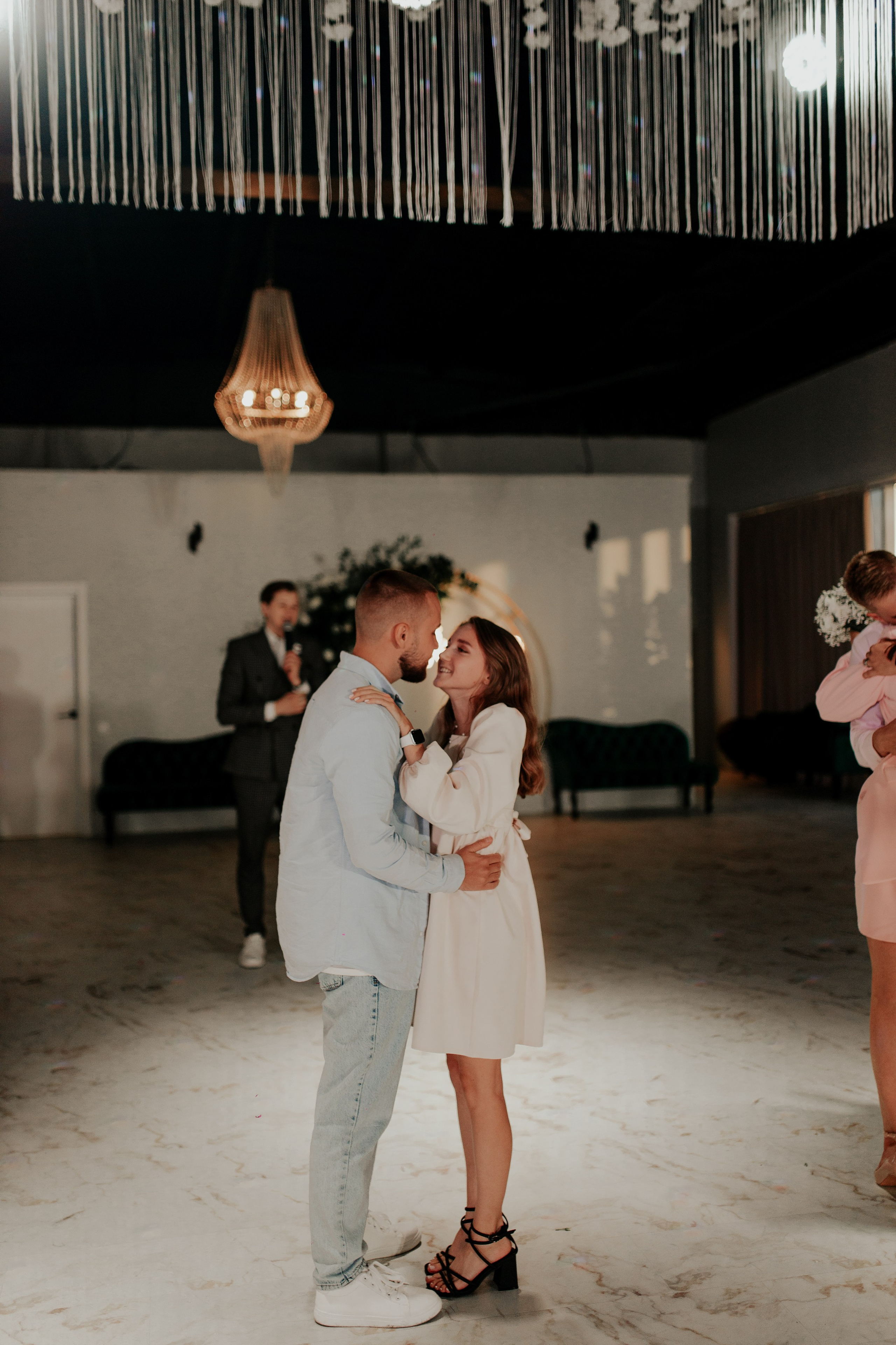 Свадебный банкет в Санкт-Петербурге — Трогательная фотосессия с родными и лавстори. Фотограф в Санкт-Петербурге Лиза Семченкова