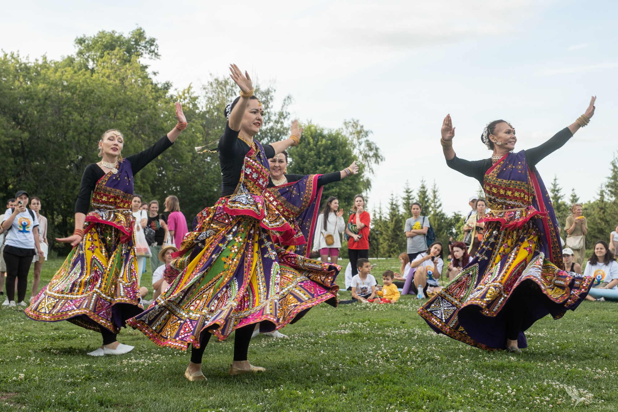 Международный день йоги. Репортажный фотограф в Казани Павел Серпокрылов