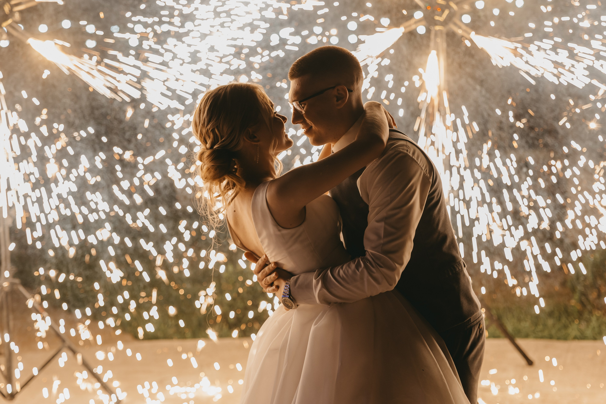 Свадебные анонсы. Свадебный и семейный фотограф Луганск, Ростов, Краснодар Роман Мацнев