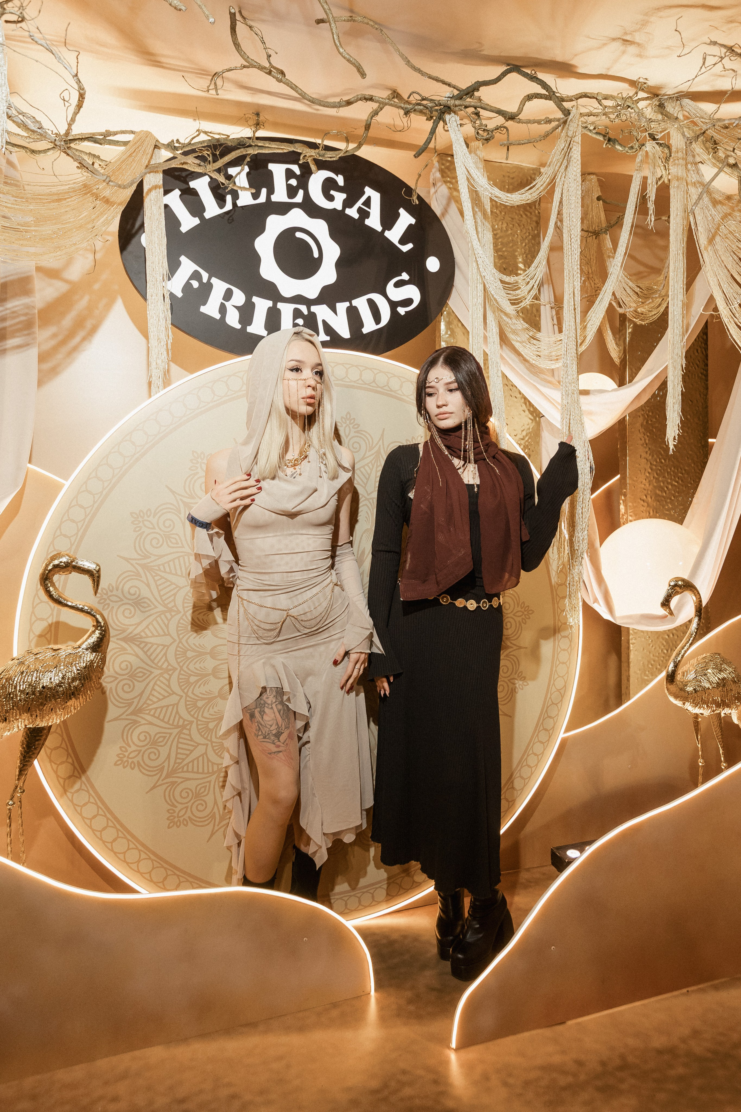 ILLEGAL FRIENDS — MIRAGE [PART I]. СВОИ. ФОТООТЧЕТЫ-СОБЫТИЯ-МЕСТА