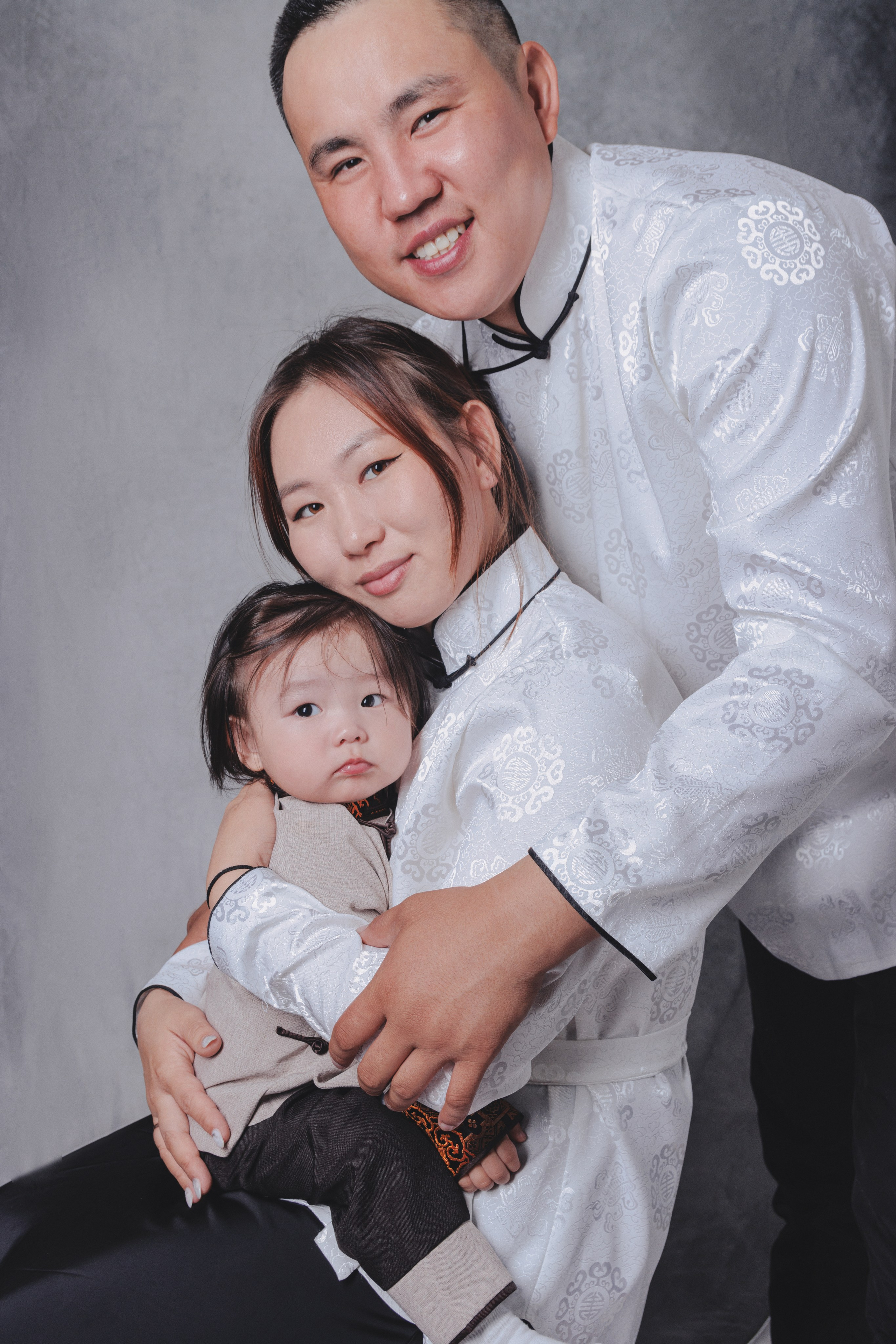 В национальном костюме. Фотограф Улан-Удэ Алексей Раднаев RAD