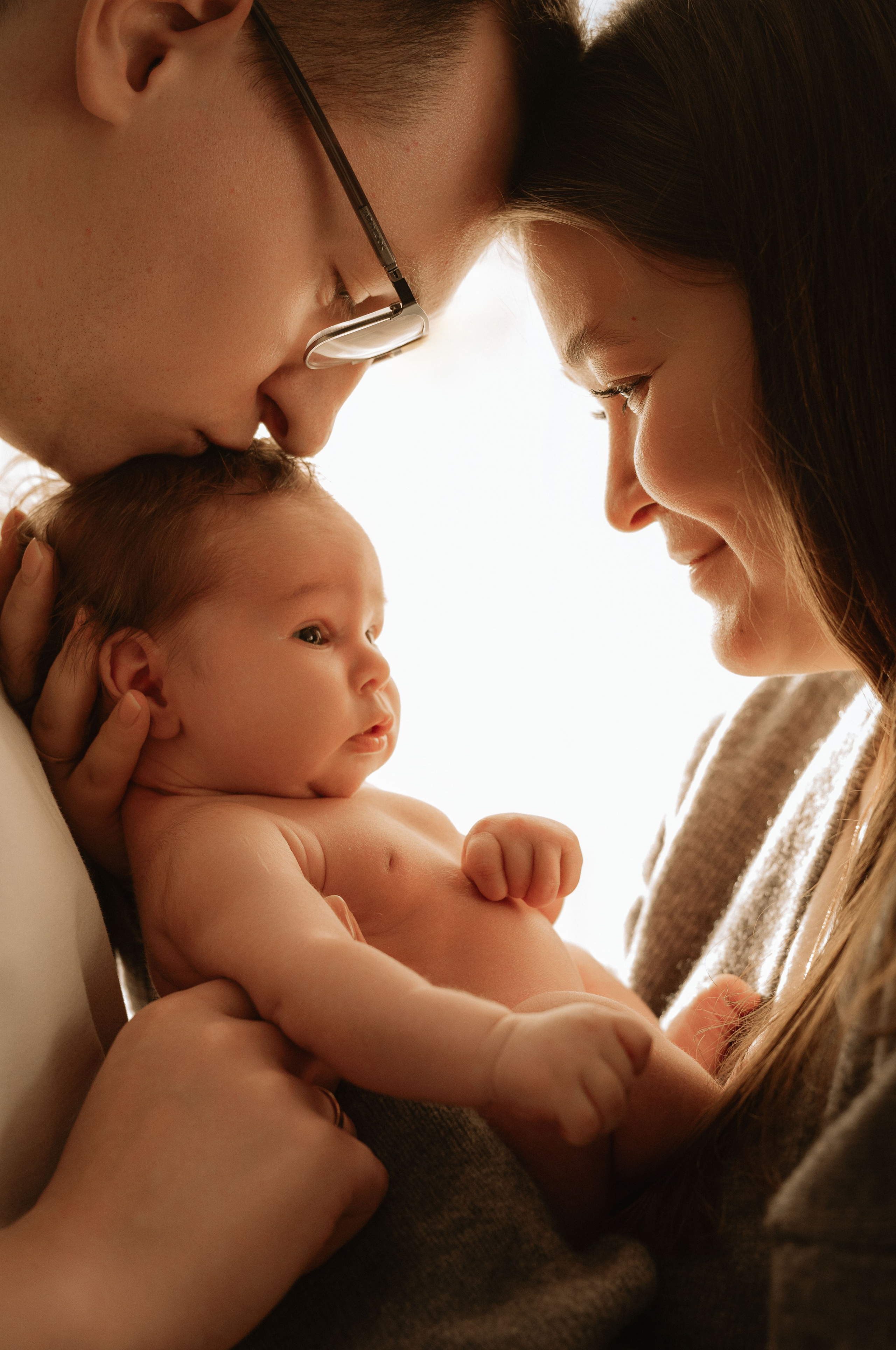 Анна, Вячеслав и Евгений. Фотограф беременности и семьи, домашние съемки, Ньюборн