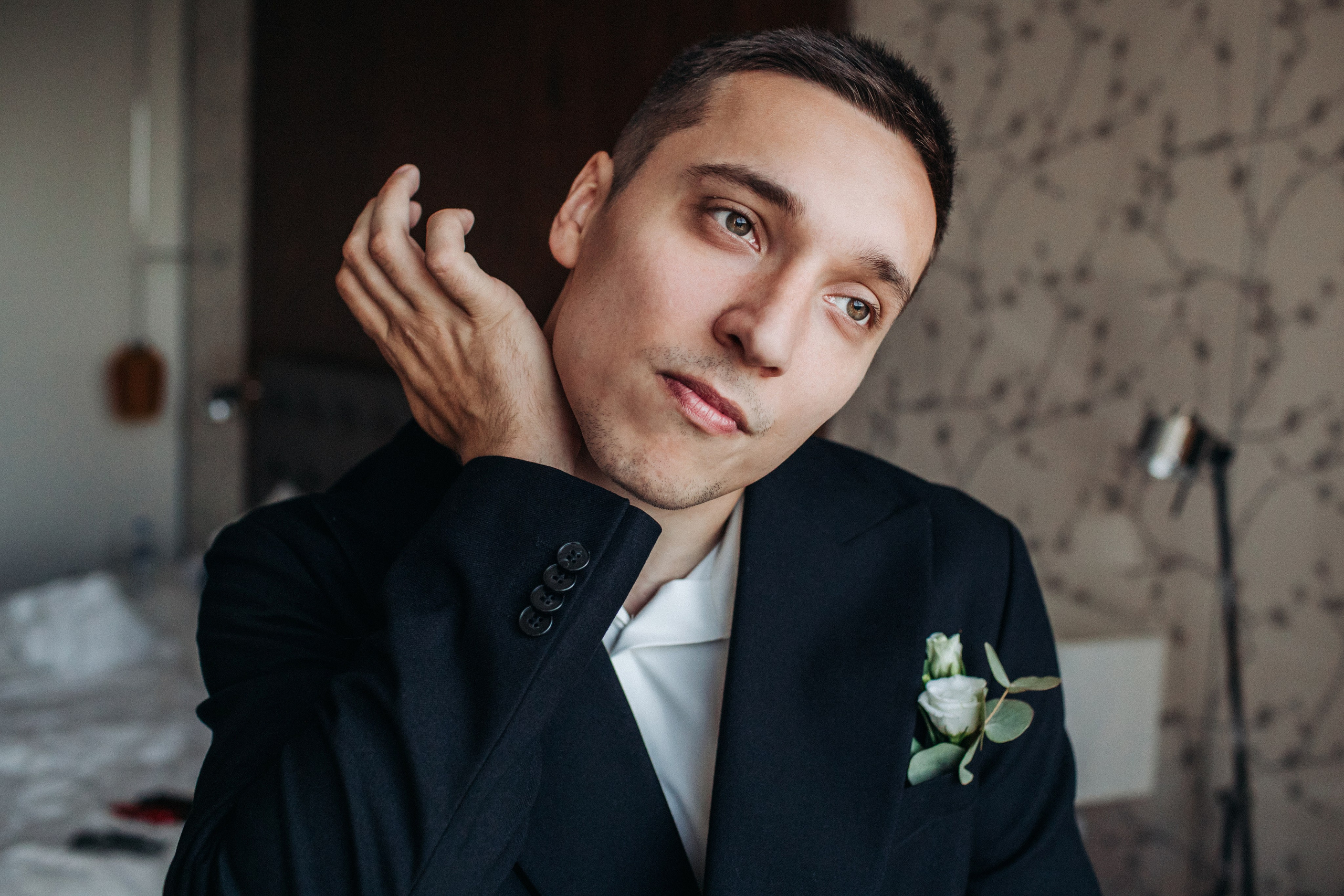 Vlad & Nadya (Saint-Petersburg, Russia). Destination wedding photographer Peter Letu